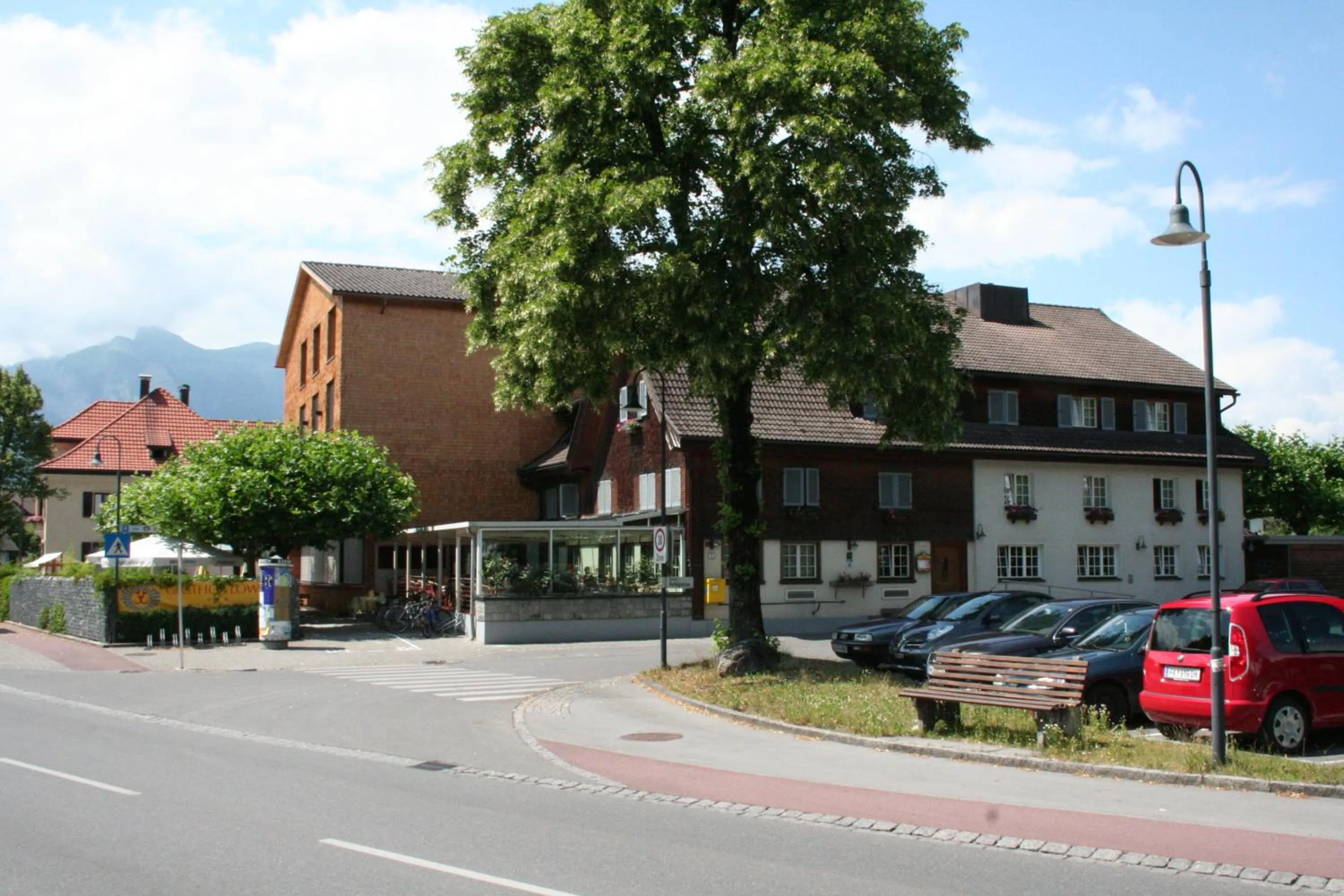 Facade/entrance in Hotel-Gasthof Löwen