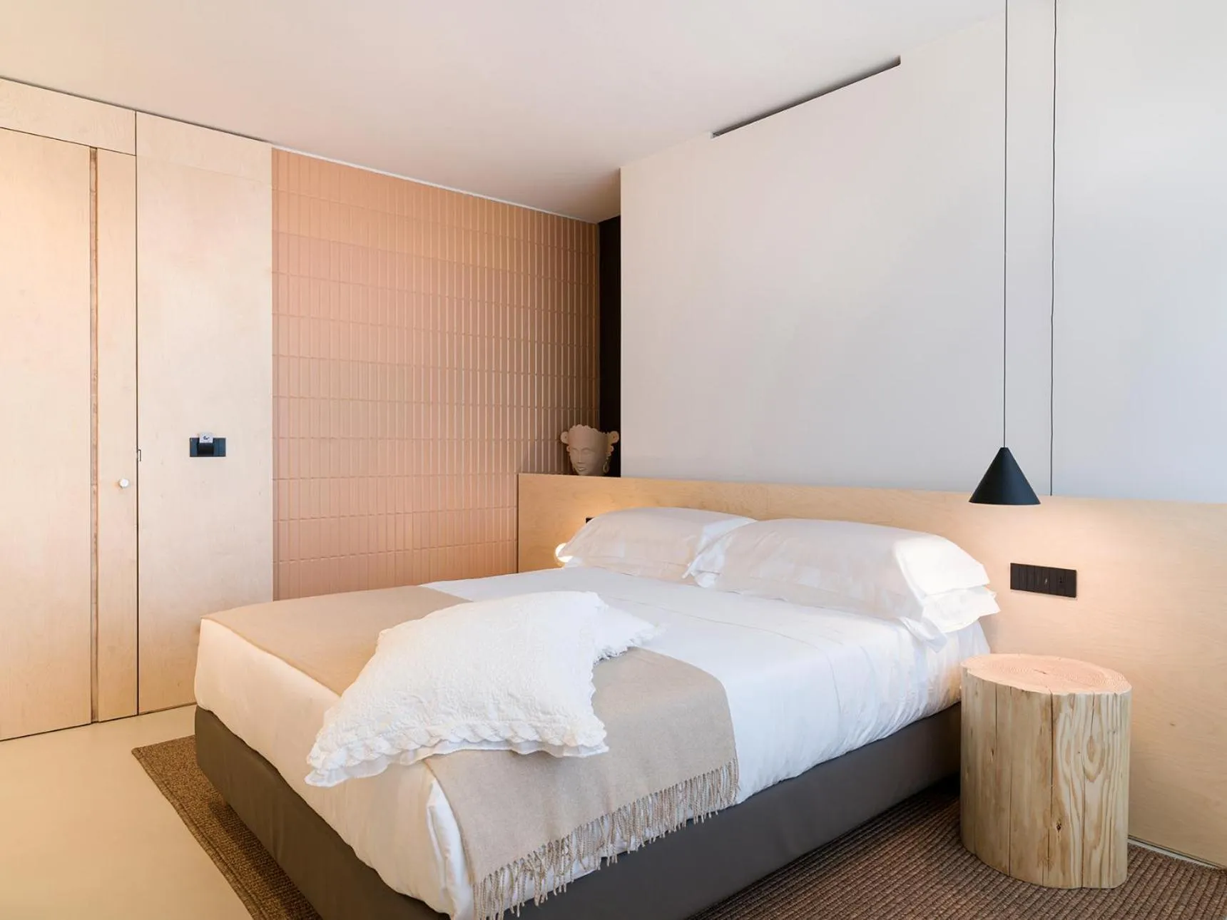 Bed in Criu Boutique Hotel