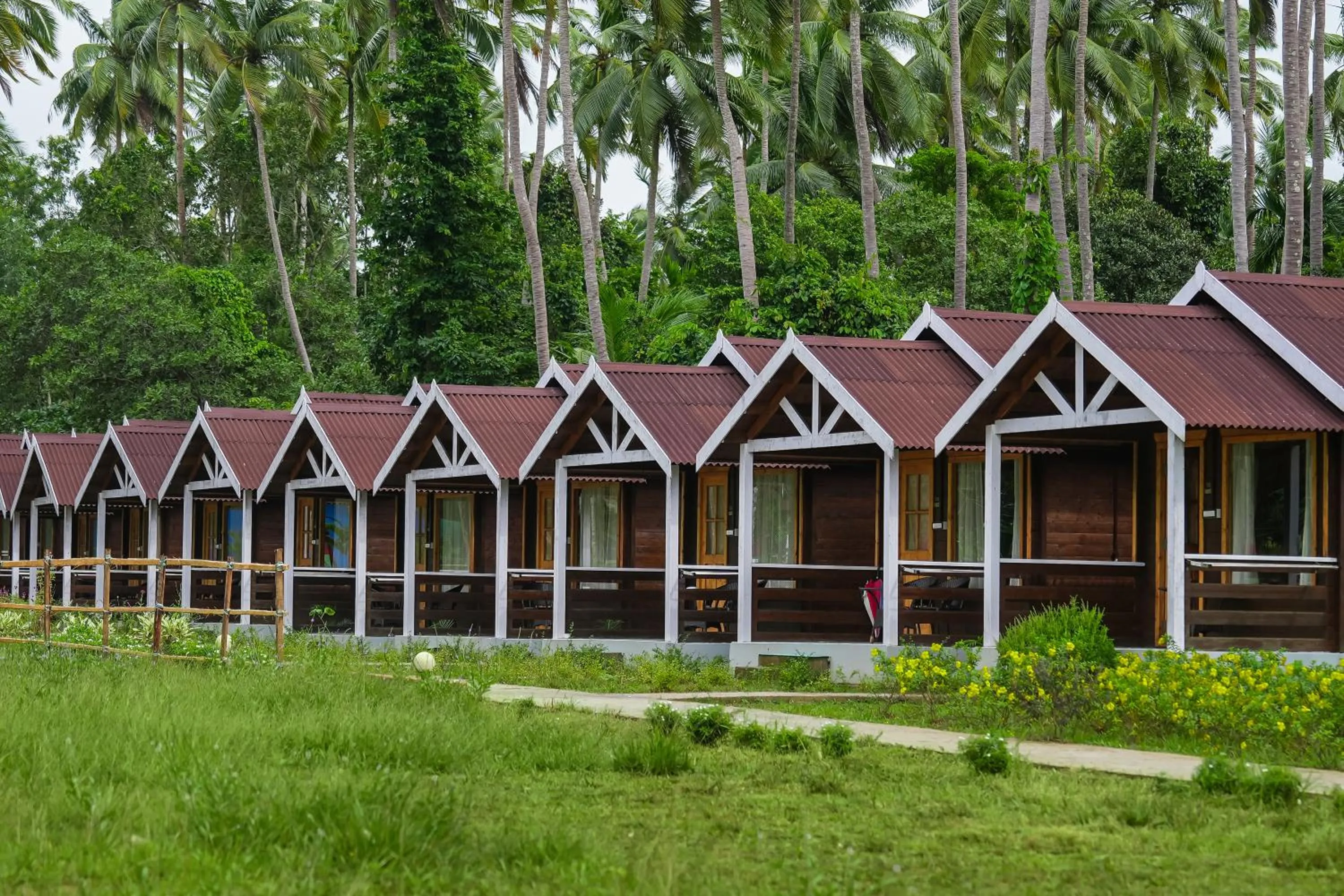 Adhvasaha Beach Spa Resort