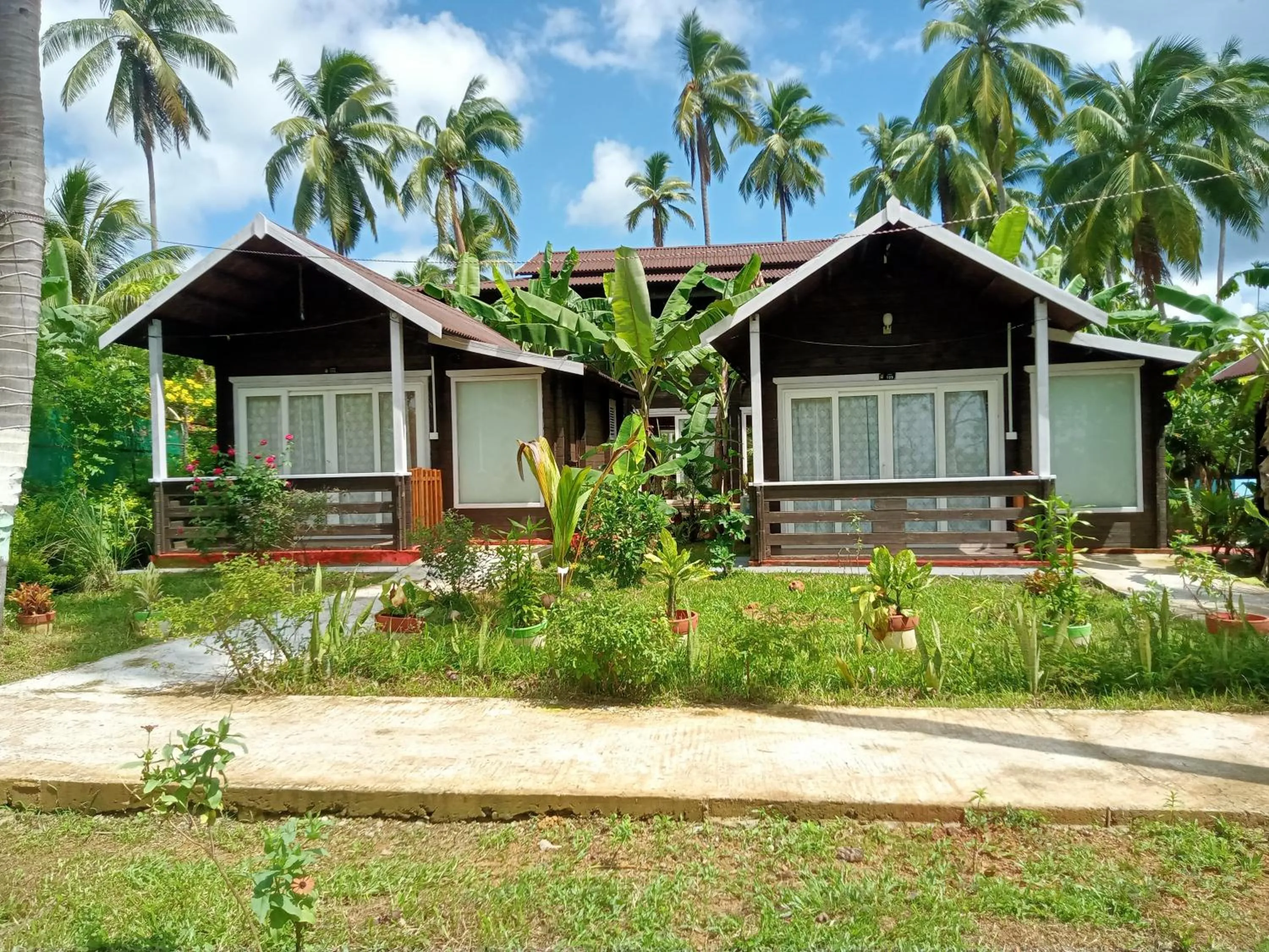Property building in Adhvasaha Beach Spa Resort