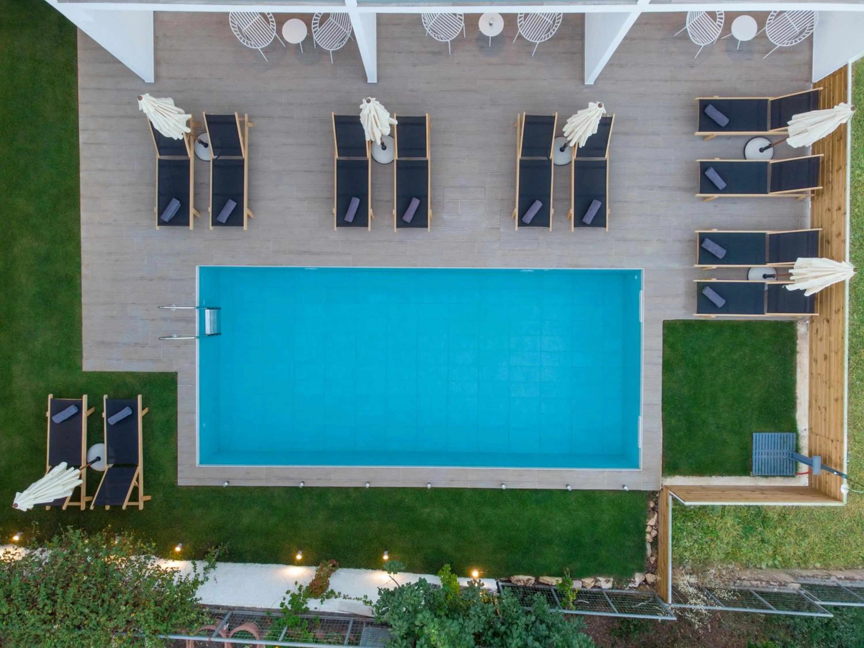 Swimming pool in Sigma Luxury Rooms