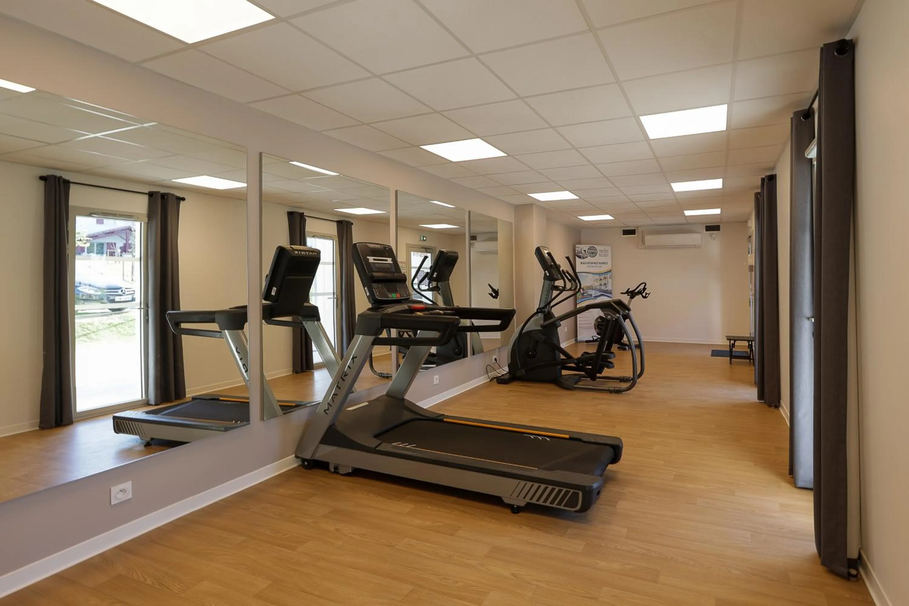 Fitness centre/facilities in Résidence Néméa Le Domaine d'Uhaina