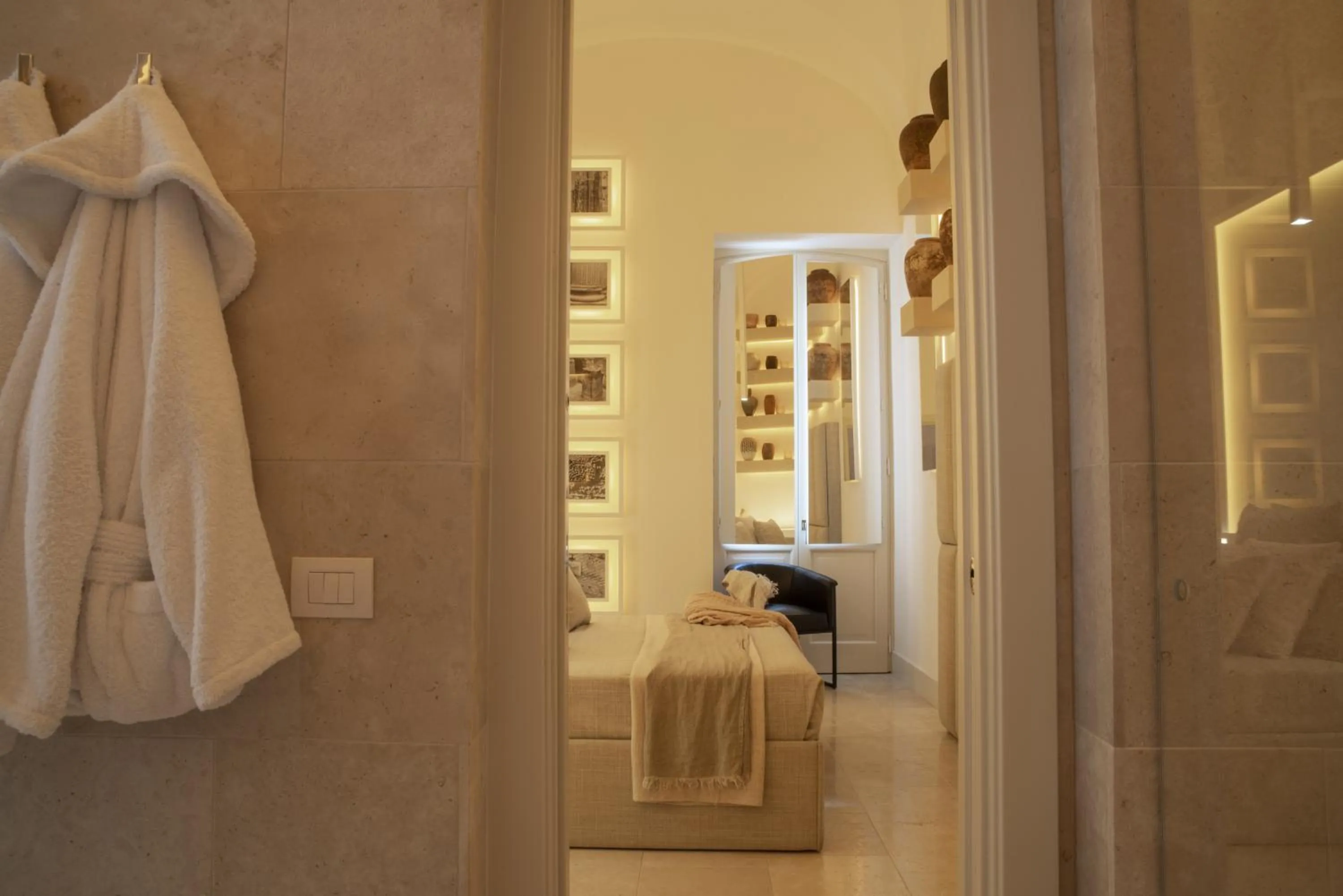 Bedroom in Palazzo Lecce - Epoca Collection