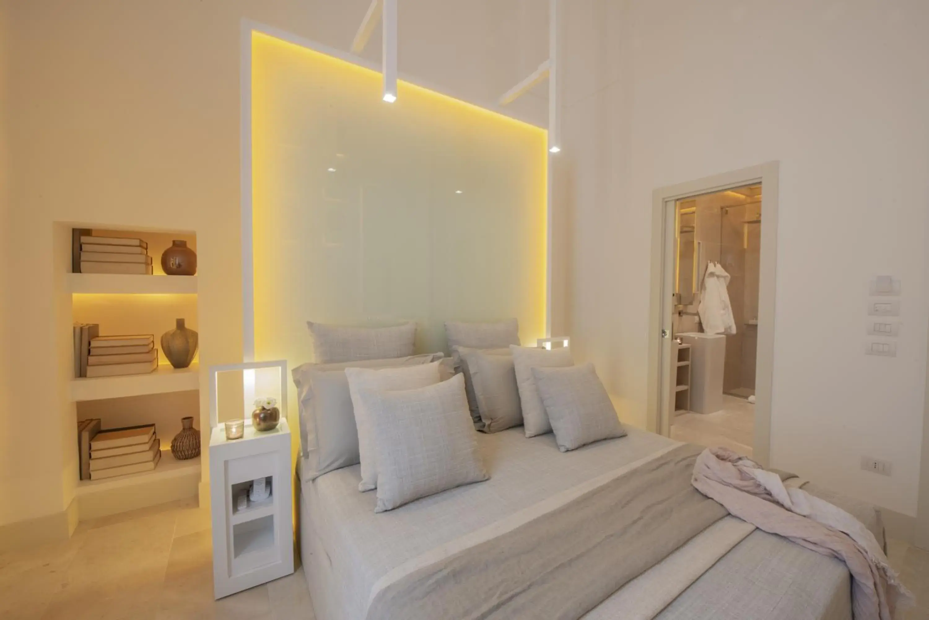 Bed in Palazzo Lecce - Epoca Collection Bed in Palazzo Lecce - Epoca Collection