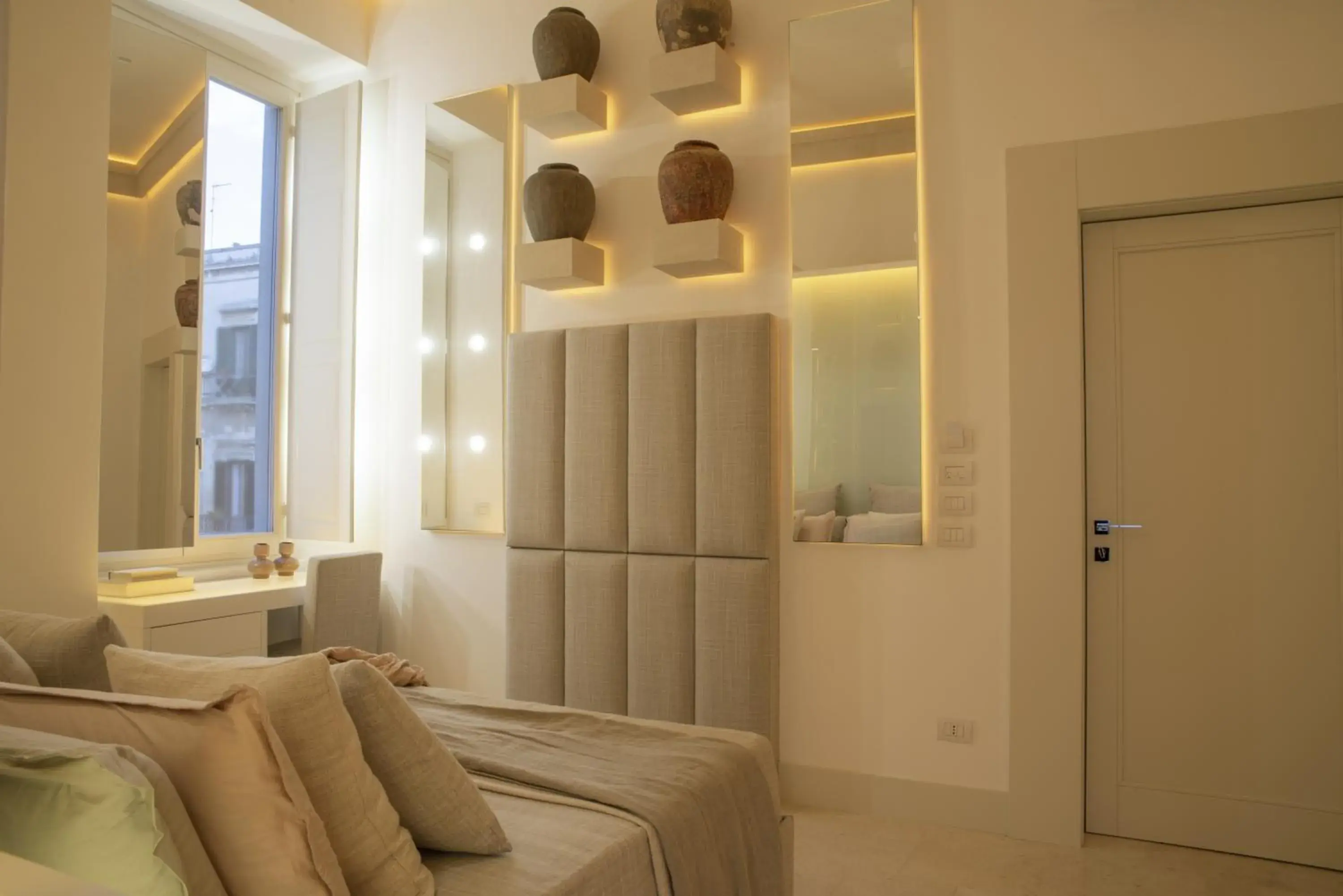 Bedroom in Palazzo Lecce - Epoca Collection Bedroom in Palazzo Lecce - Epoca Collection