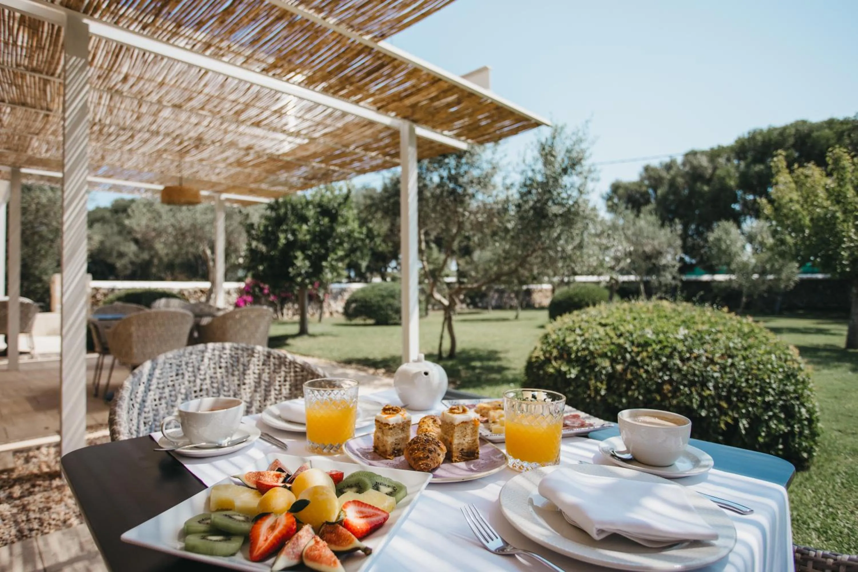 Restaurant/places to eat in Agroturismo Malbuger Nou Menorca -Adults only-