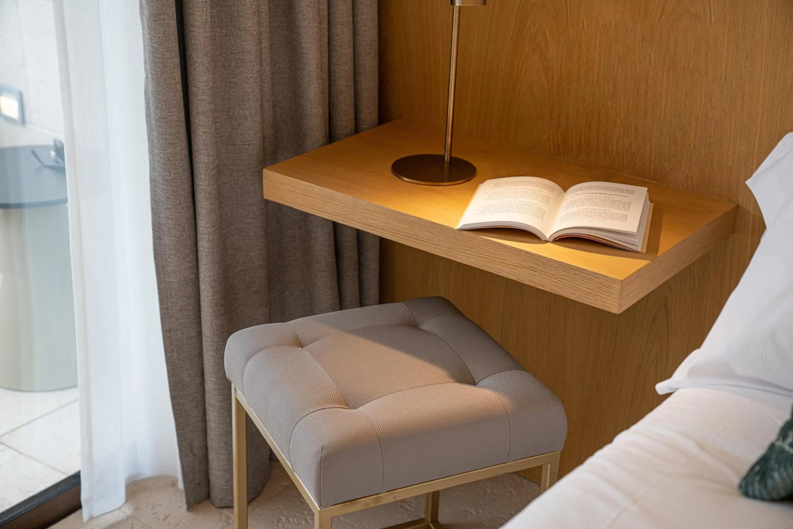 Decorative detail, Bed in Agroturismo Malbuger Nou Menorca -Adults only-