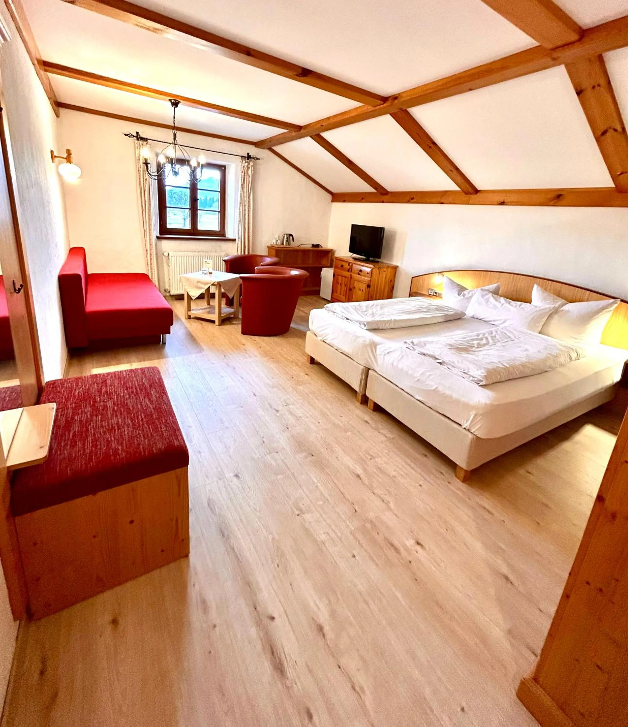 Photo of the whole room, Bed in Landhotel Huberhof