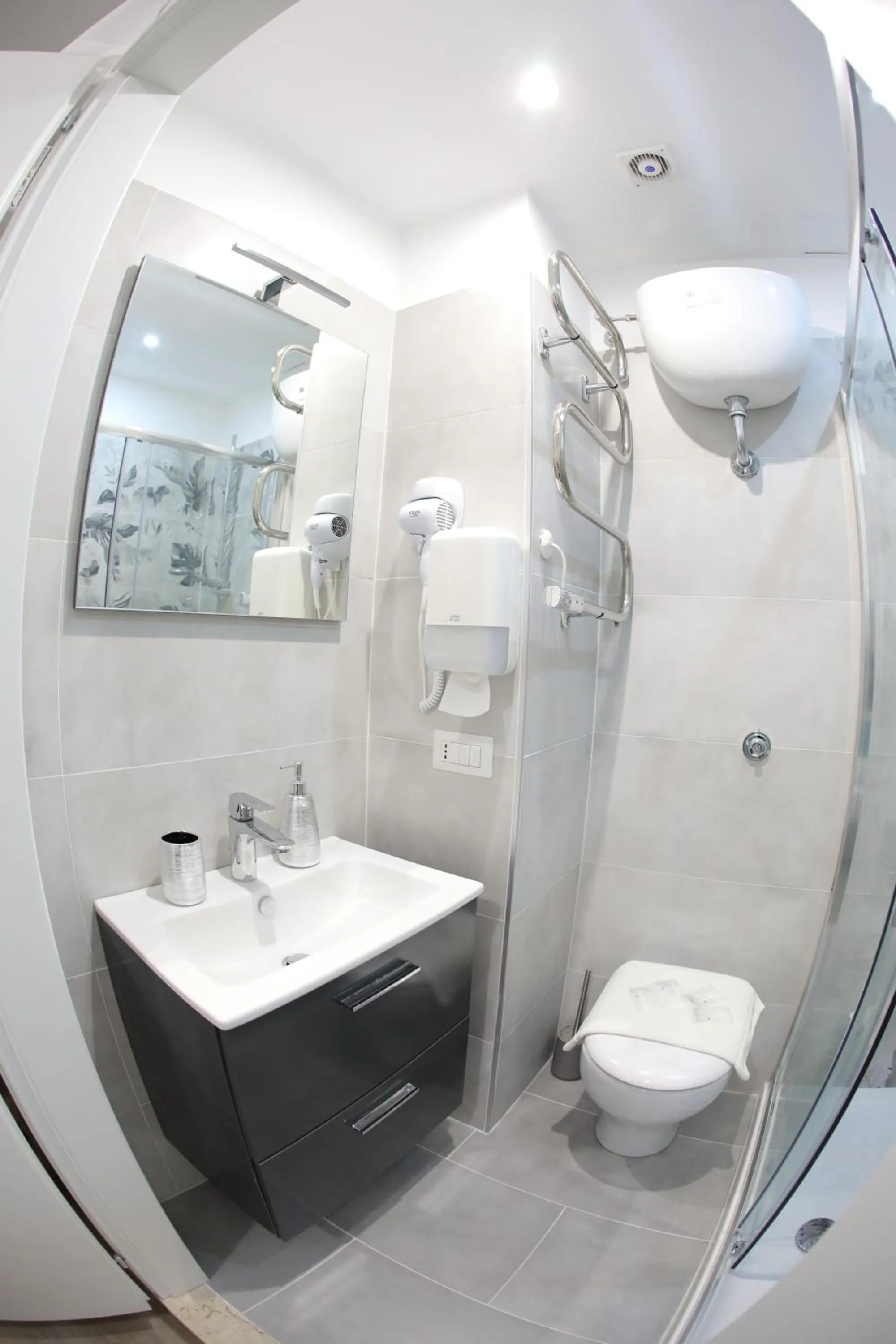 Shower in Maison Nilo 15