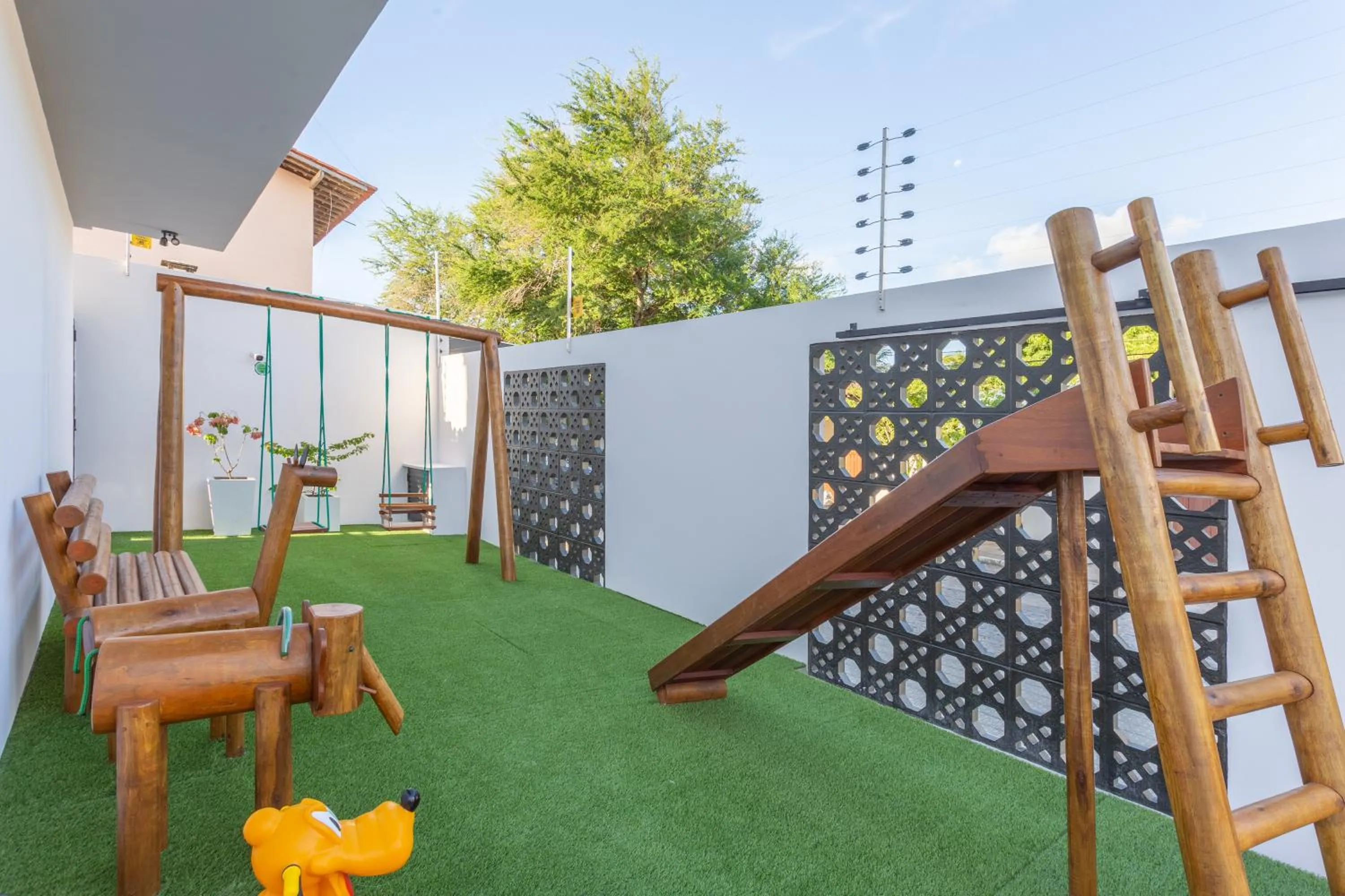 Children play ground in Quinta do Mar Flats Porto de Galinhas