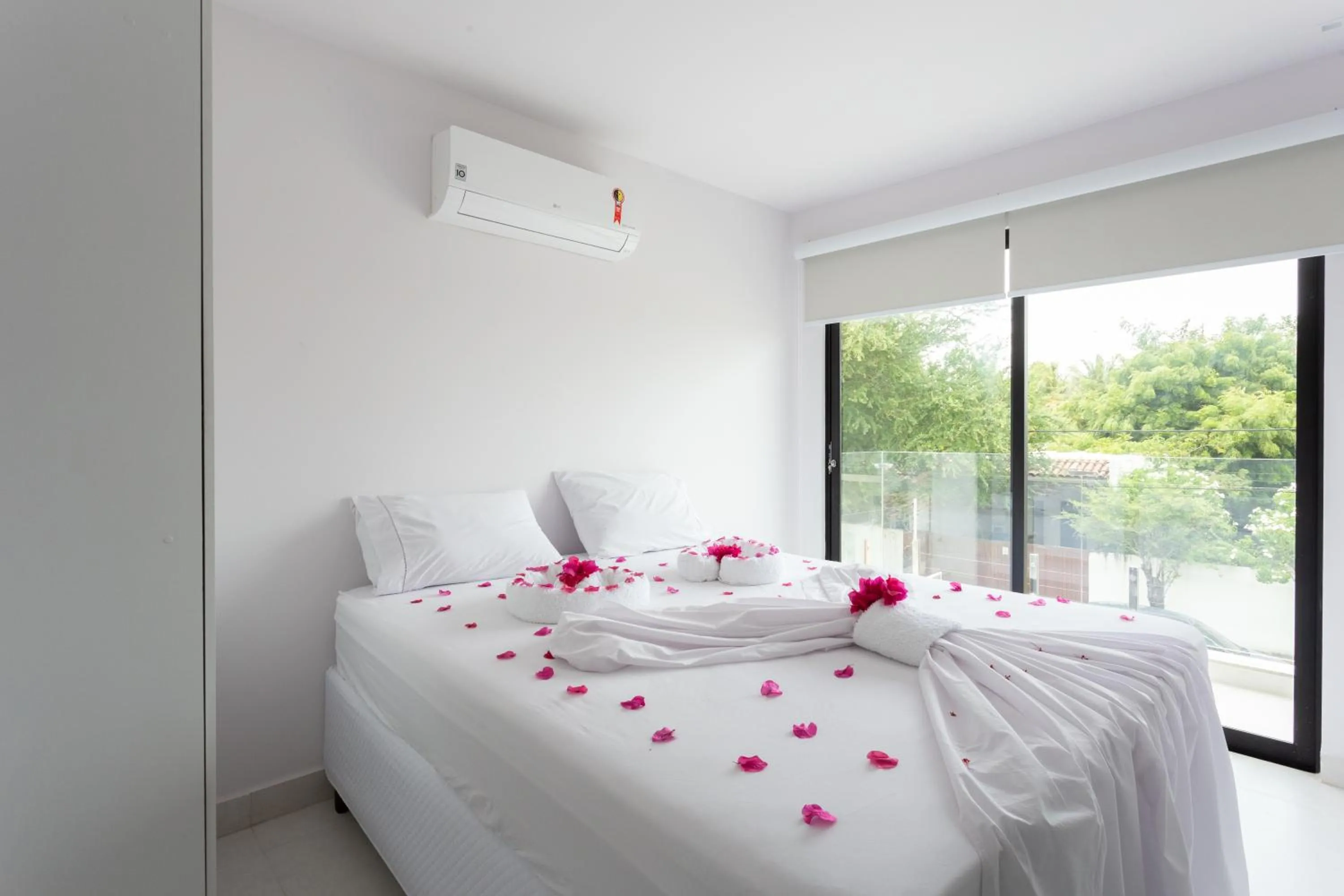 View (from property/room), Bed in Quinta do Mar Flats Porto de Galinhas