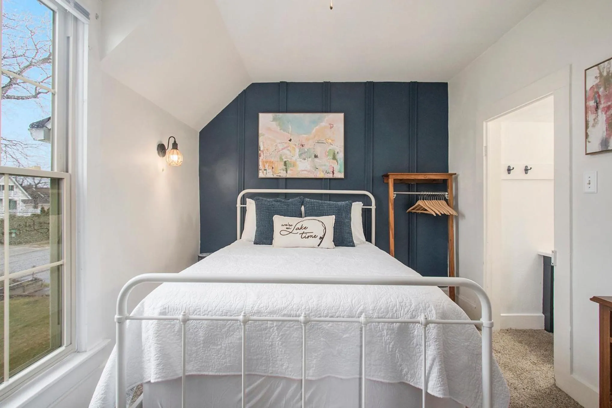 Standard Quadruple Room in Waters View Inn