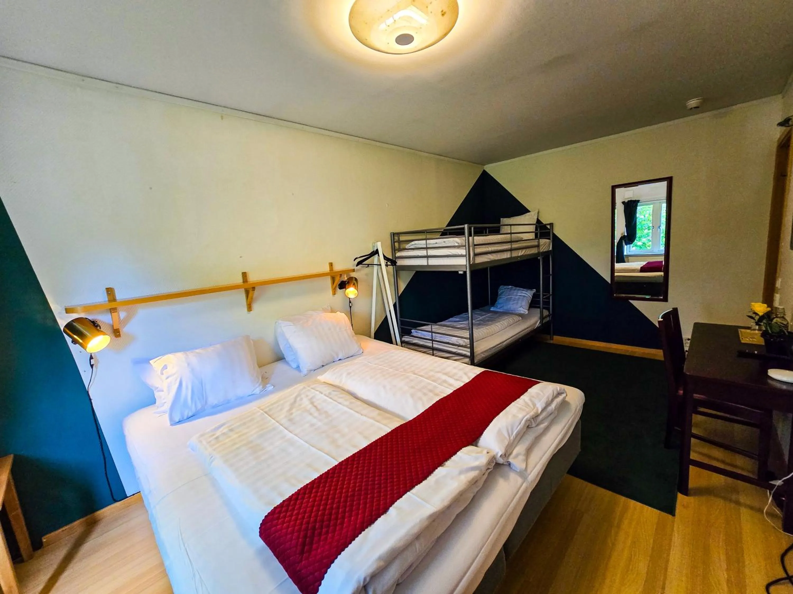 Bedroom, Bed in Nature Shelter Hotel