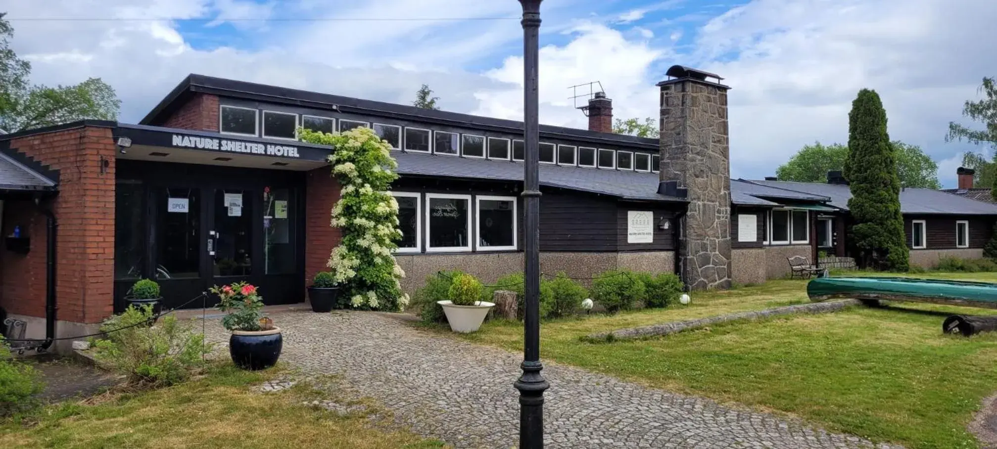 Property building in Nature Shelter Hotel Property building in Nature Shelter Hotel