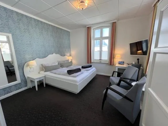 Photo of the whole room, Bed in Hotel Strandvilla Janine
