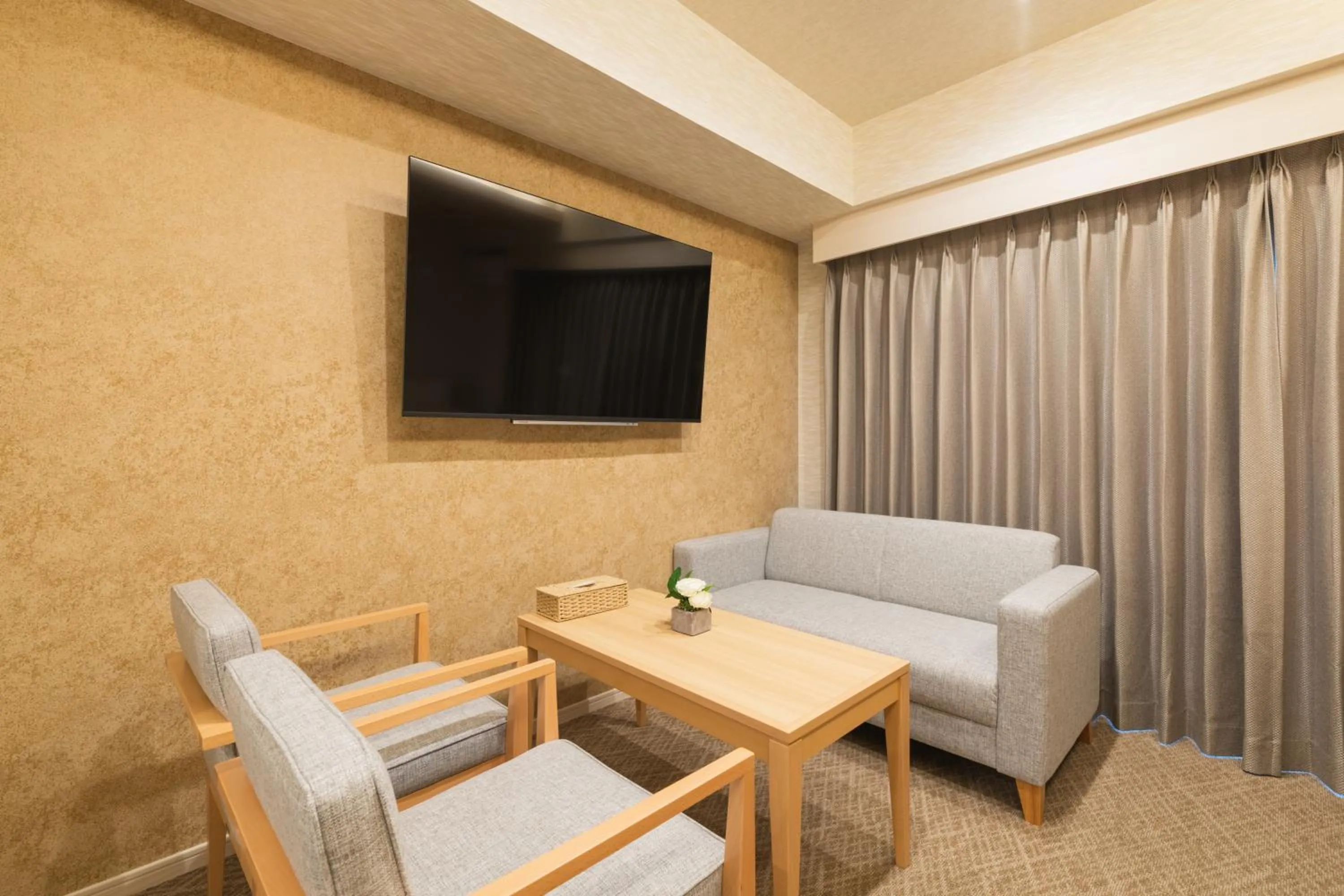 Living room in HOTEL WA HAKATA