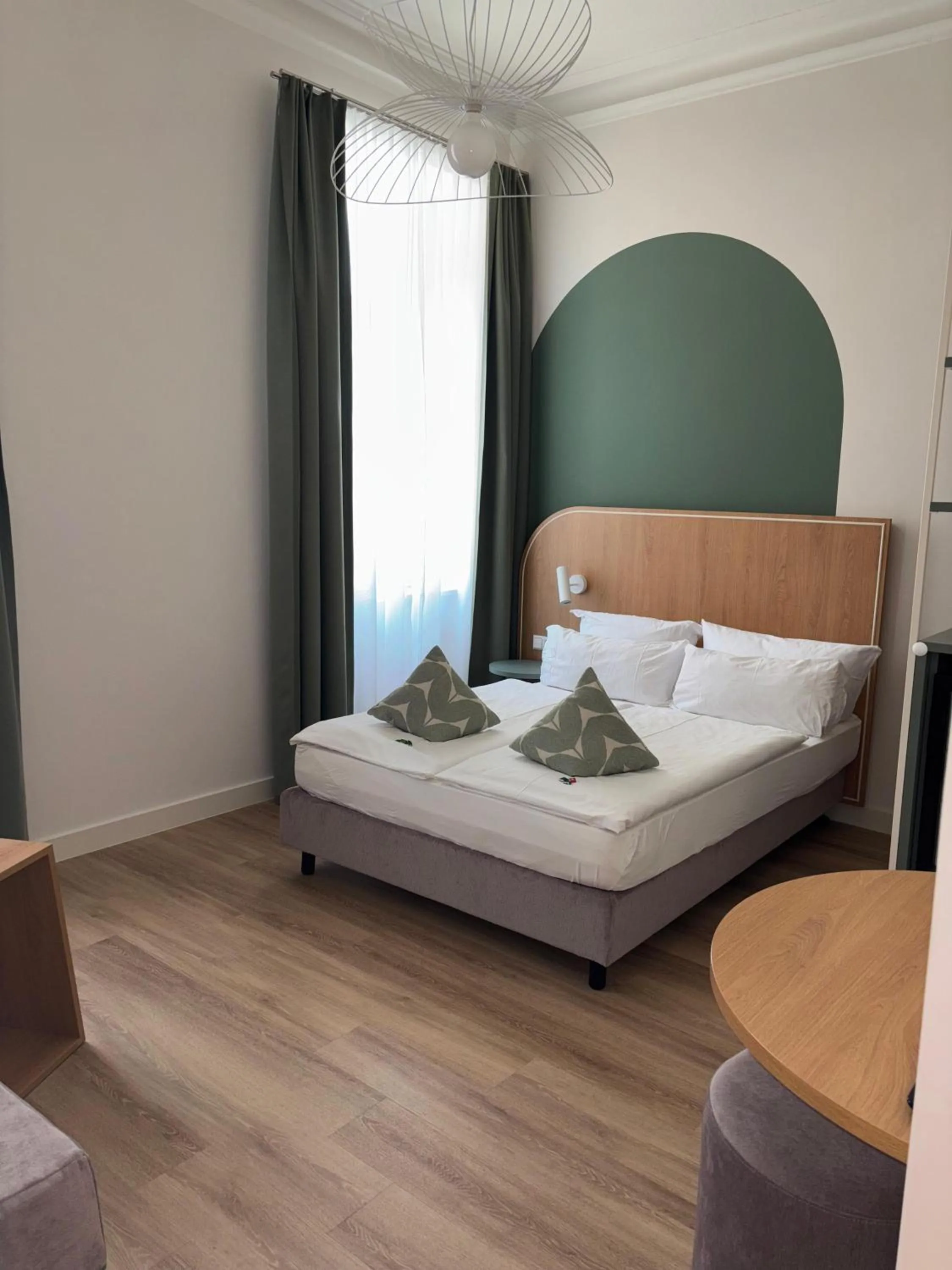 Bed in Gästehaus Centro in Konstanz