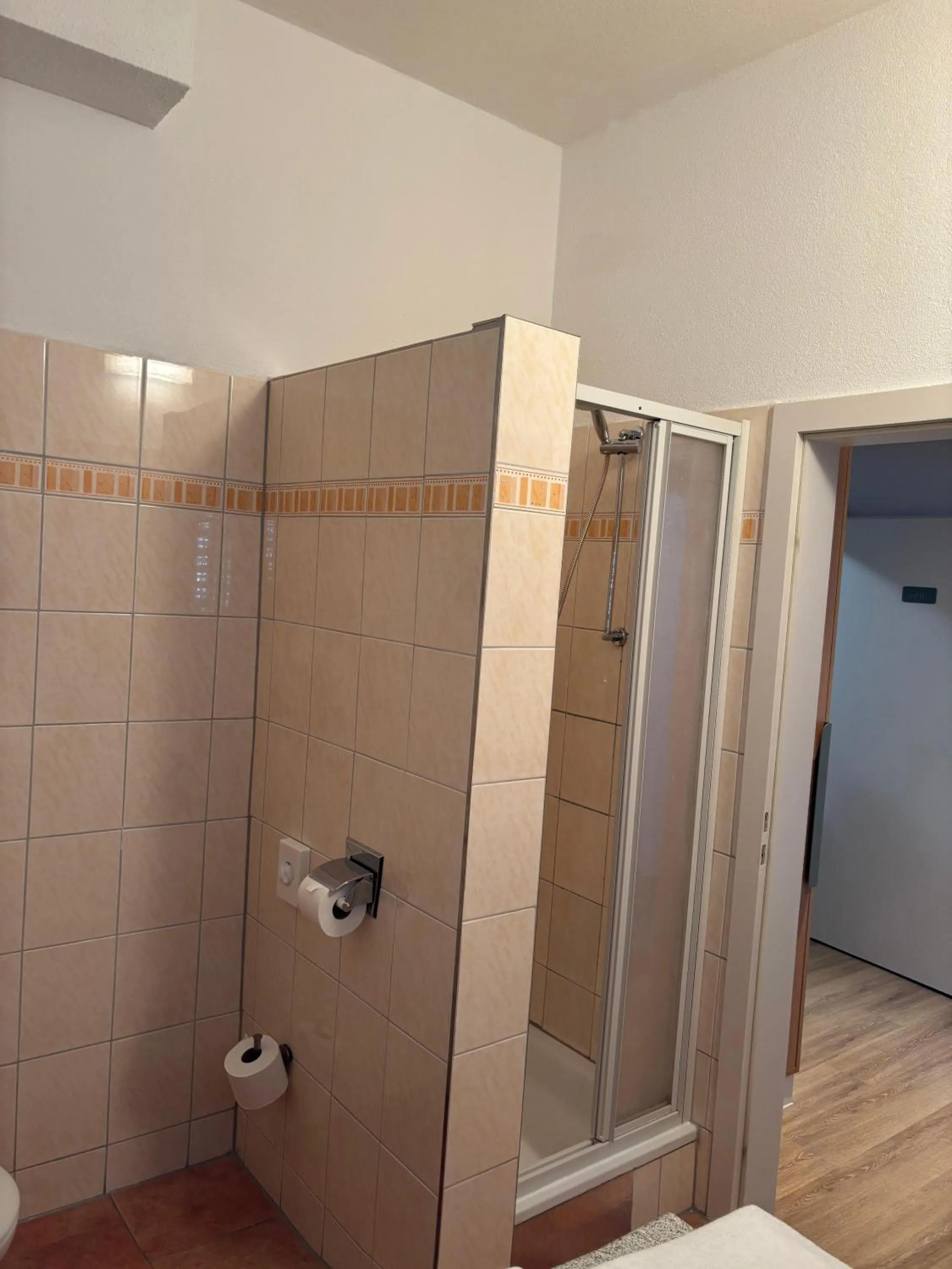 Shower in Gästehaus Centro in Konstanz