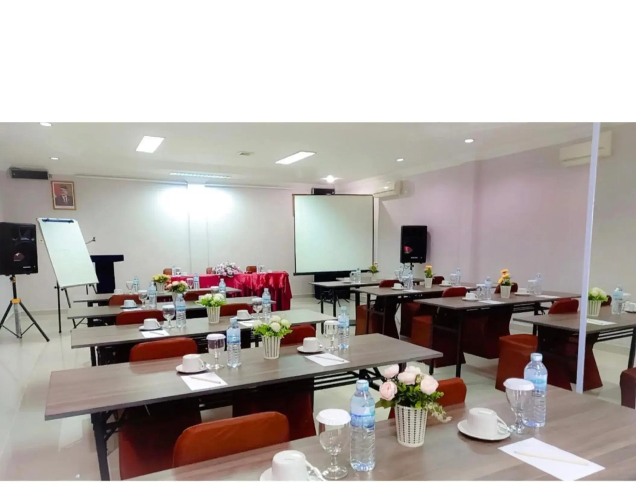 Property building in DLIRA SYARIAH HOTEL Property building in DLIRA SYARIAH HOTEL