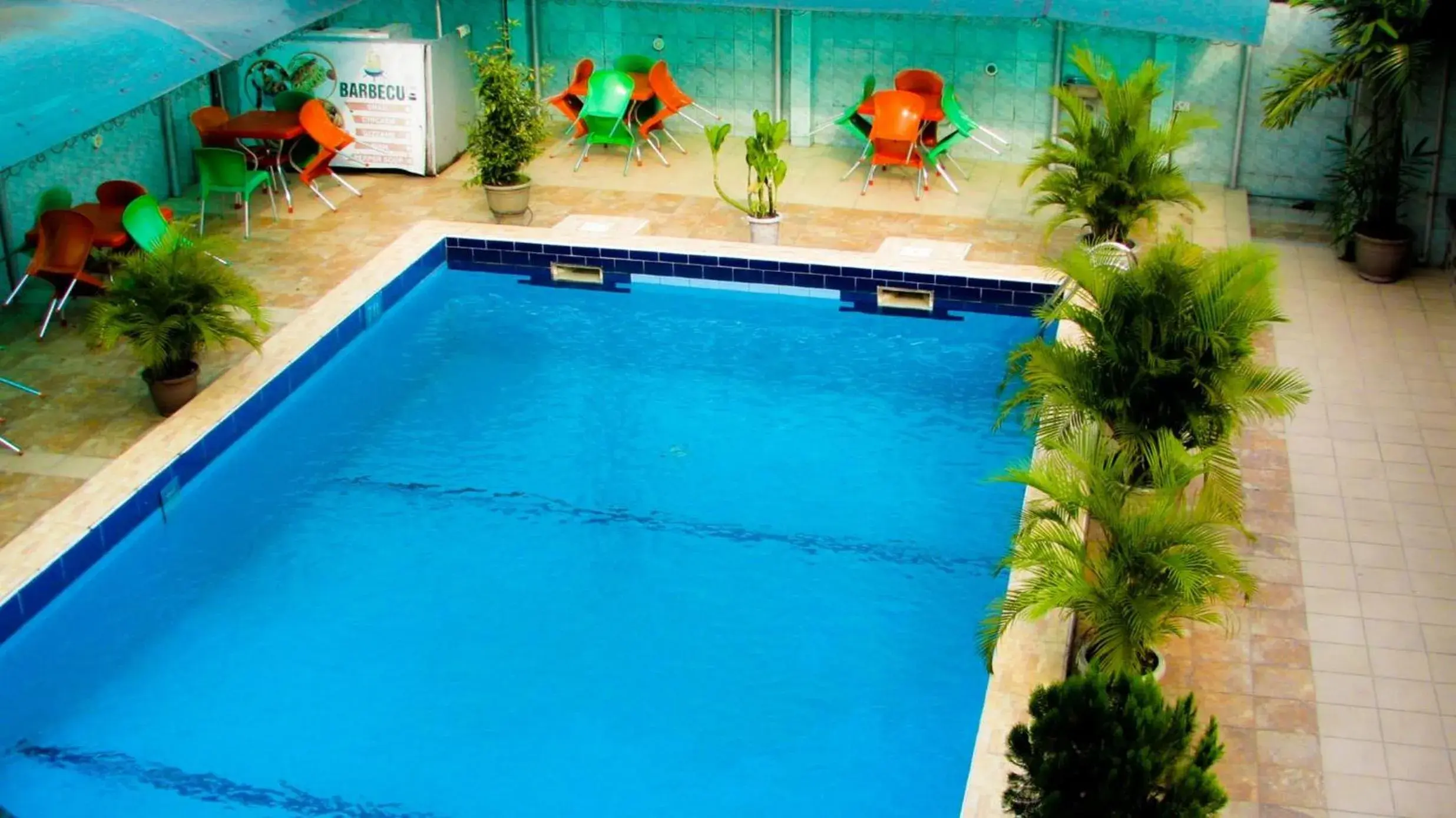 Swimming pool in Londa Hotel and Suites - Double Swimming pool in Londa Hotel and Suites - Double