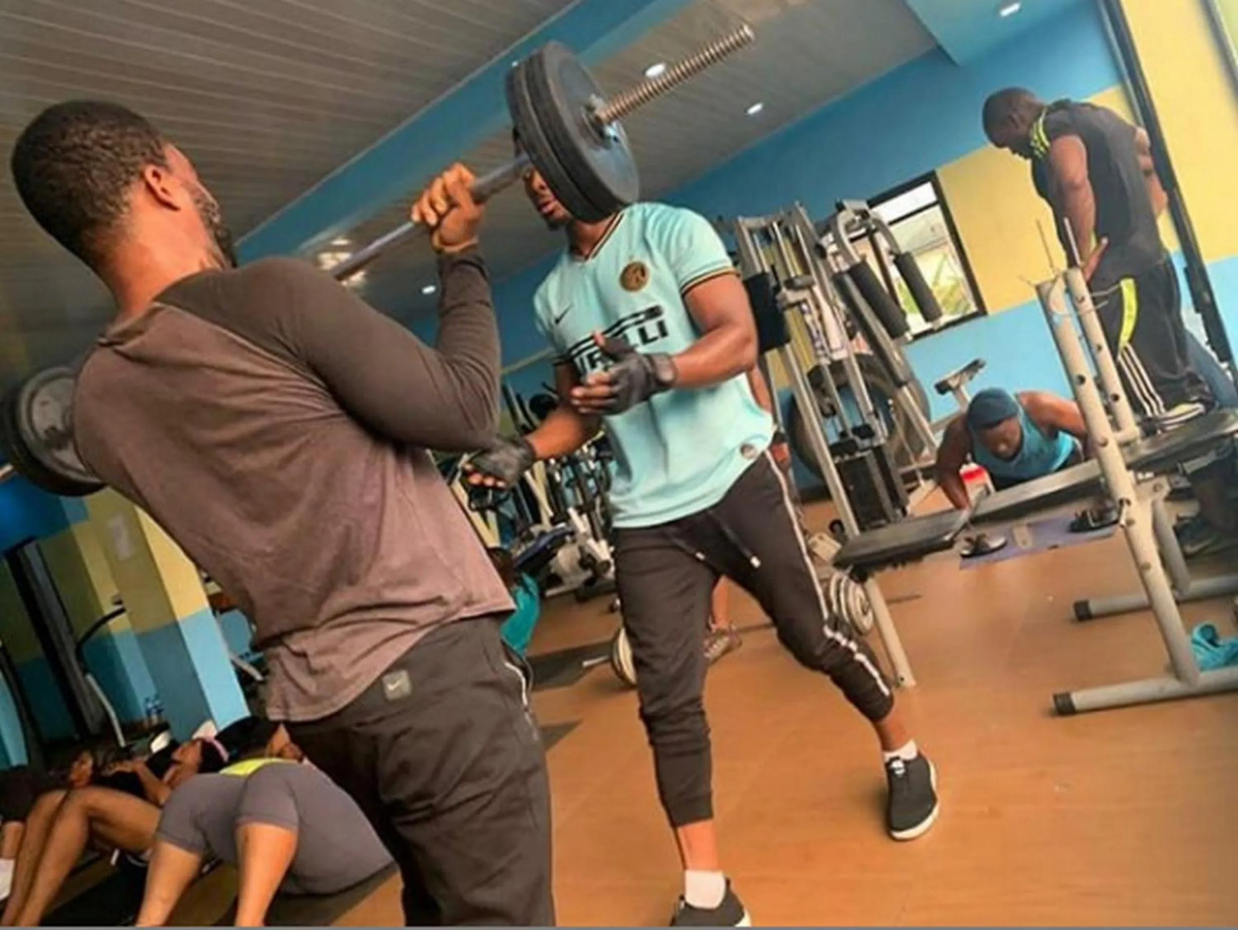 Londa Hotel and Suites - Double