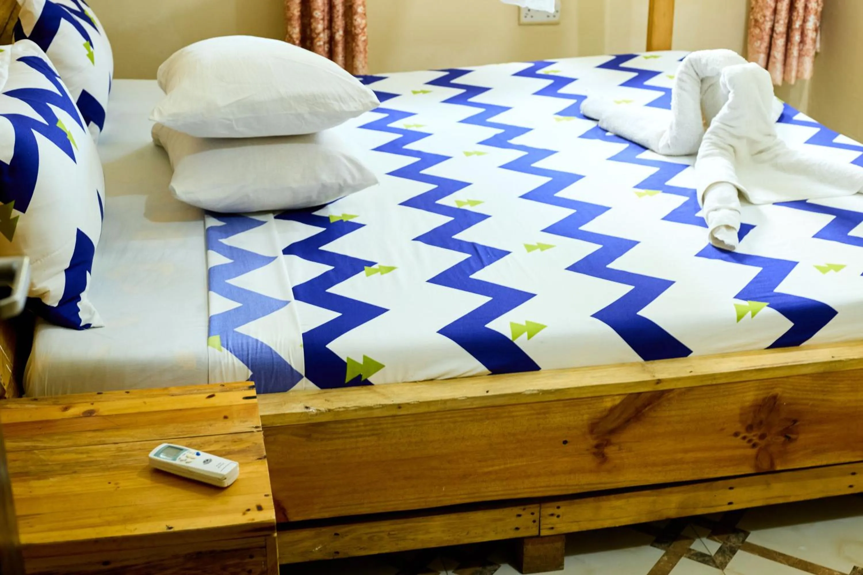 Bedroom, Bed in L&J Modern Backpackers Kinondoni