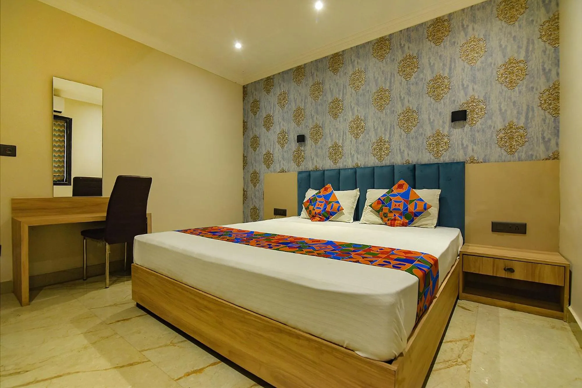 Bedroom in FabHotel Clive Regency Lovelock - Nr Kolkata Airport