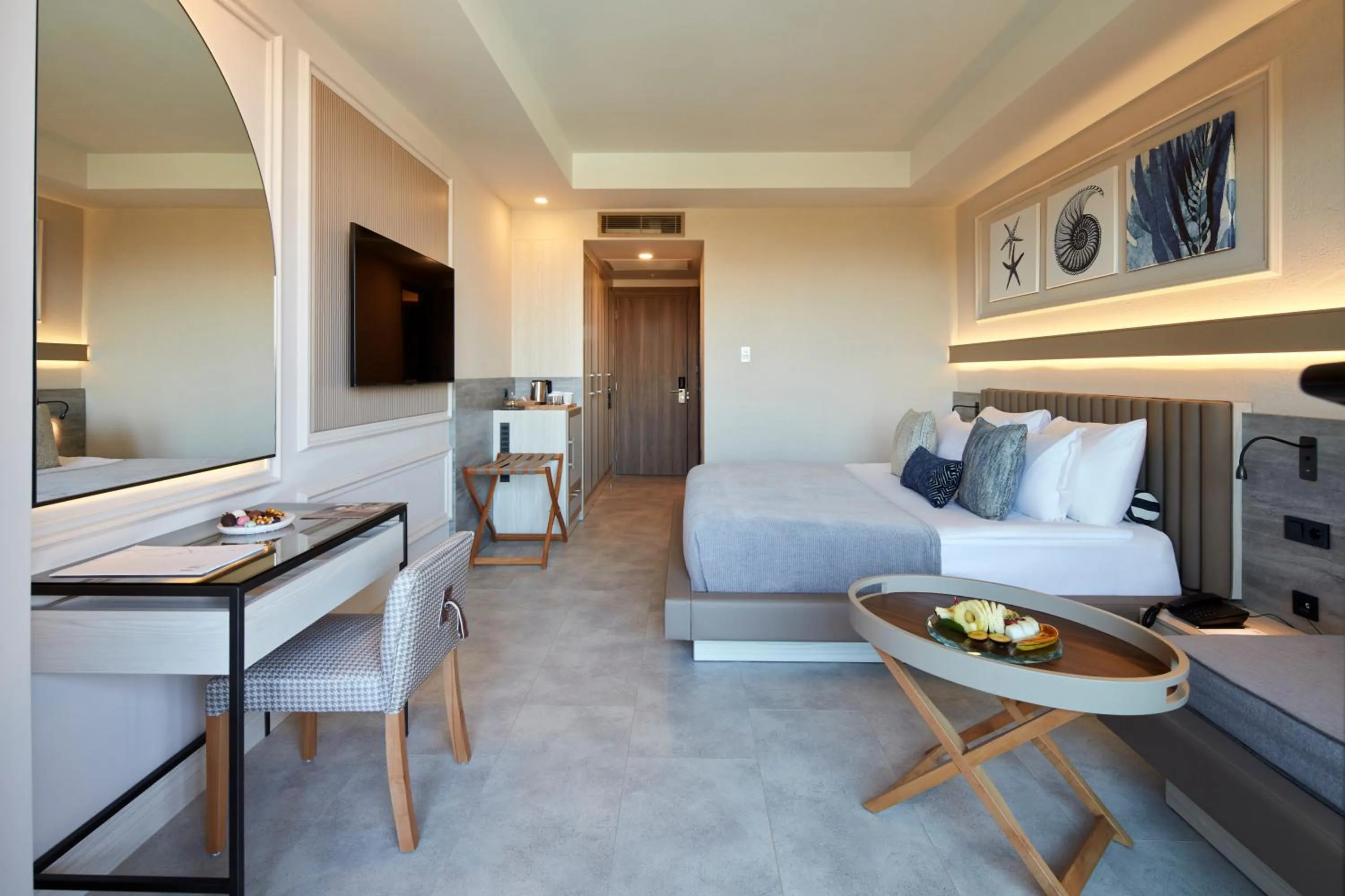 TV and multimedia in Liu Resorts