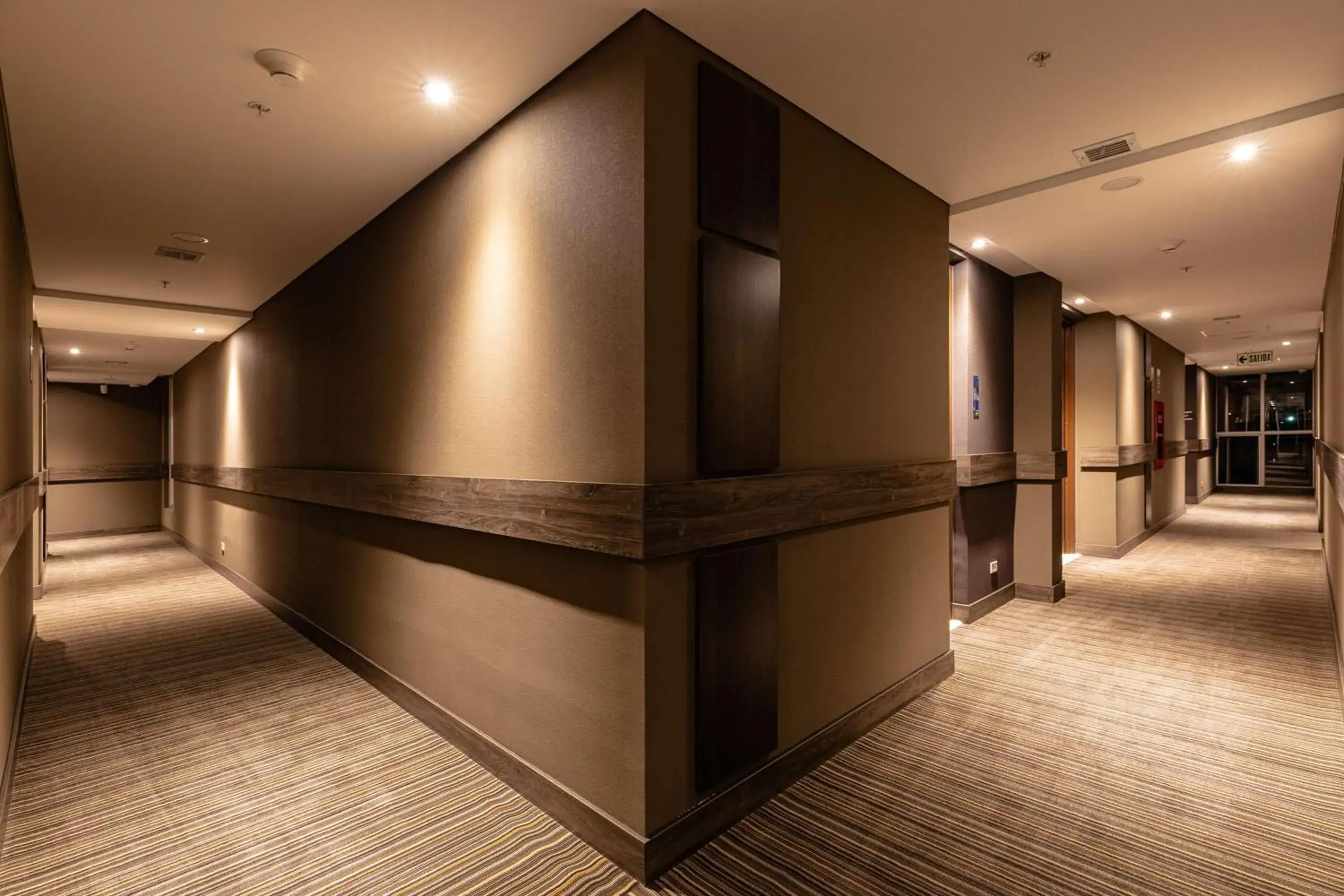 Photo of the whole room in Hampton by Hilton Arequipa Photo of the whole room in Hampton by Hilton Arequipa