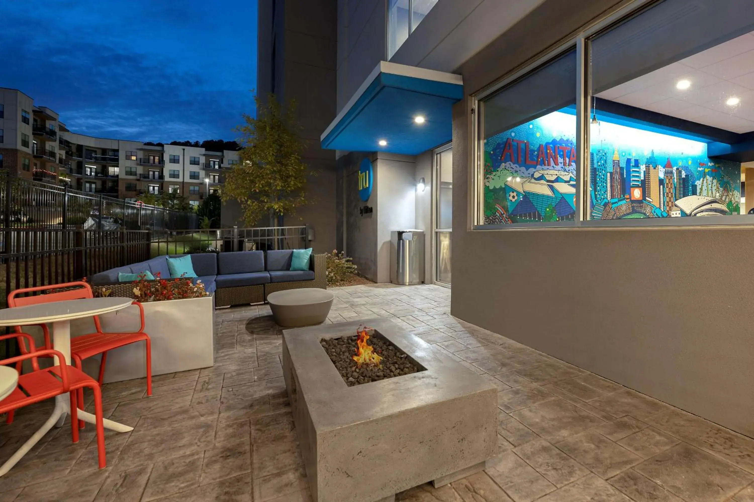 Tru By Hilton Atlanta Galleria Ballpark, GA Tru By Hilton Atlanta Galleria Ballpark, GA