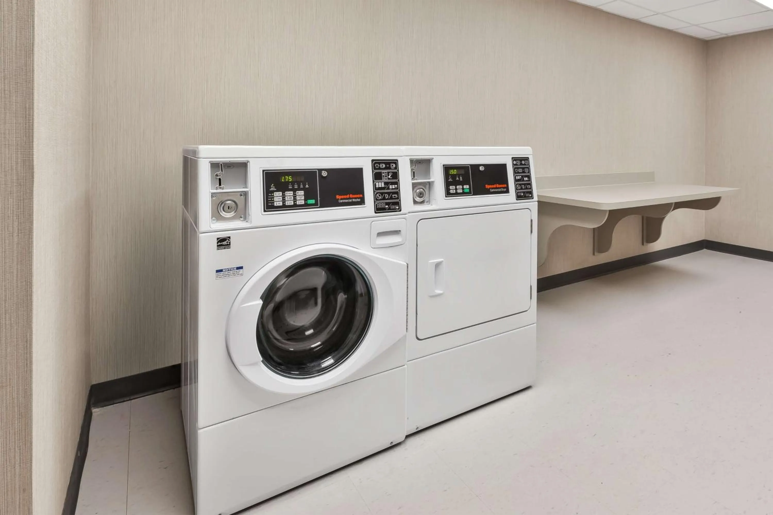 Property building in Hampton Inn Danville, Va