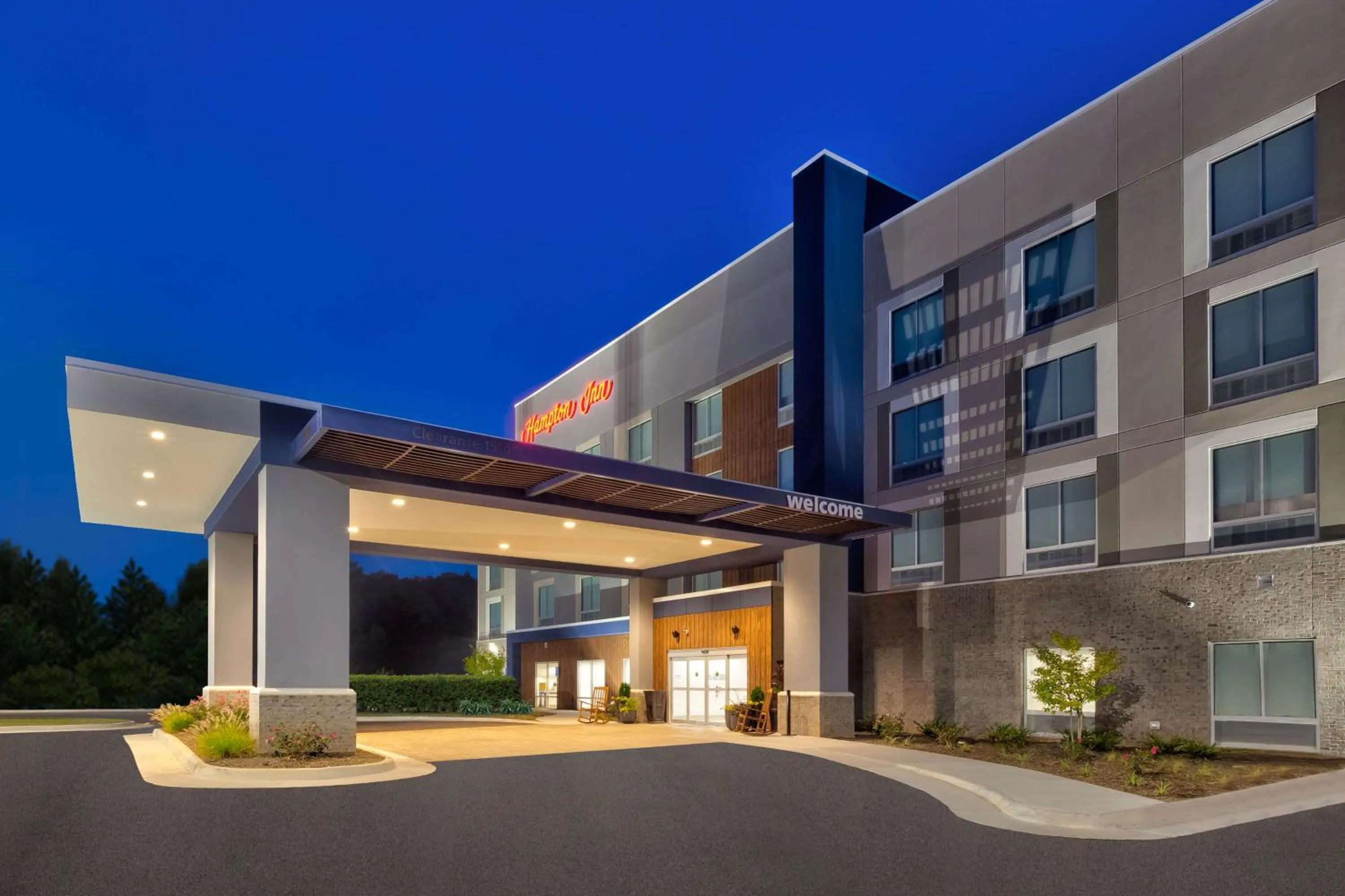 Property building in Hampton Inn Danville, Va