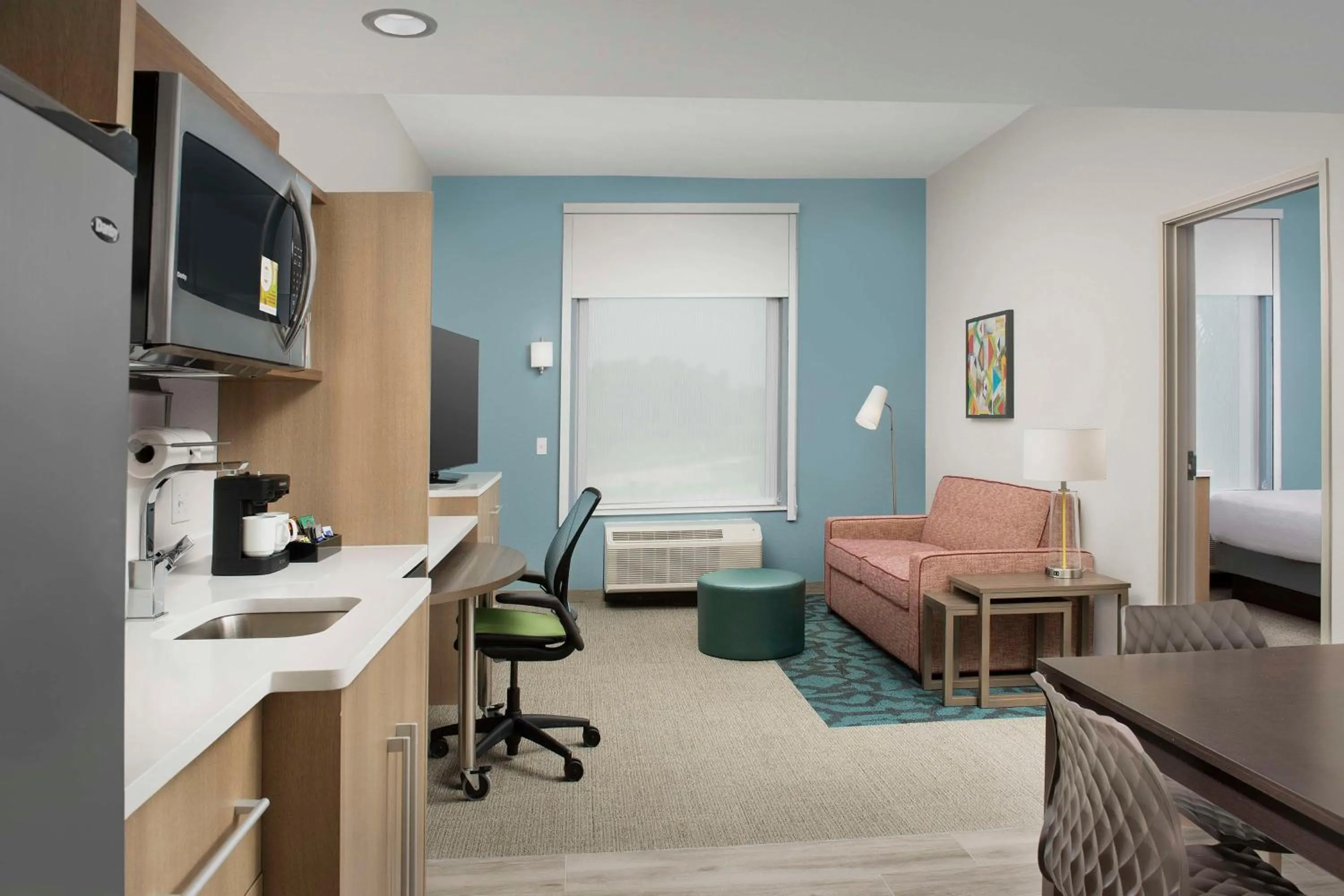 Bedroom, Bed in Home2 Suites by Hilton Fort Myers Airport