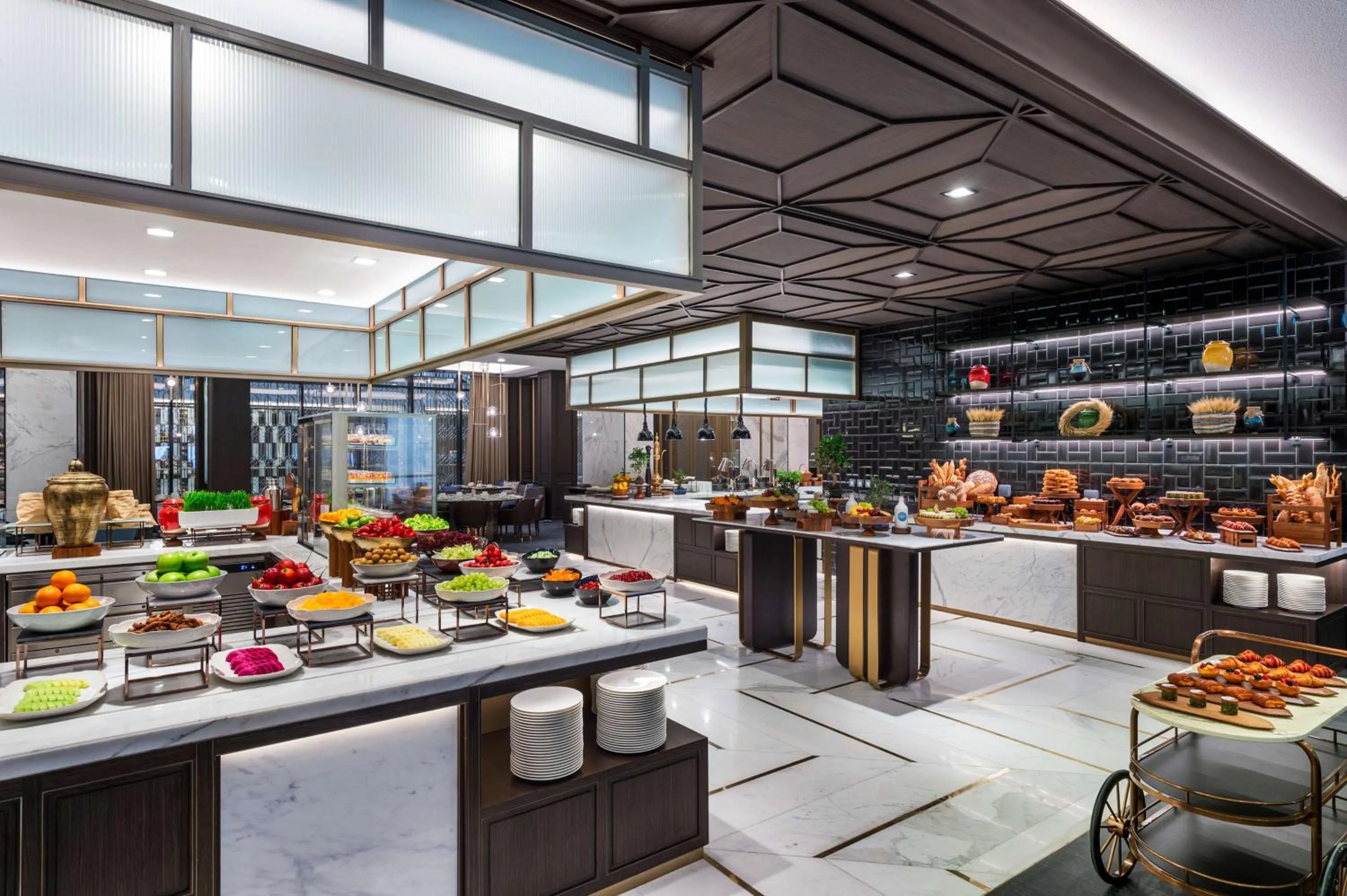 Breakfast in Waldorf Astoria Kuwait