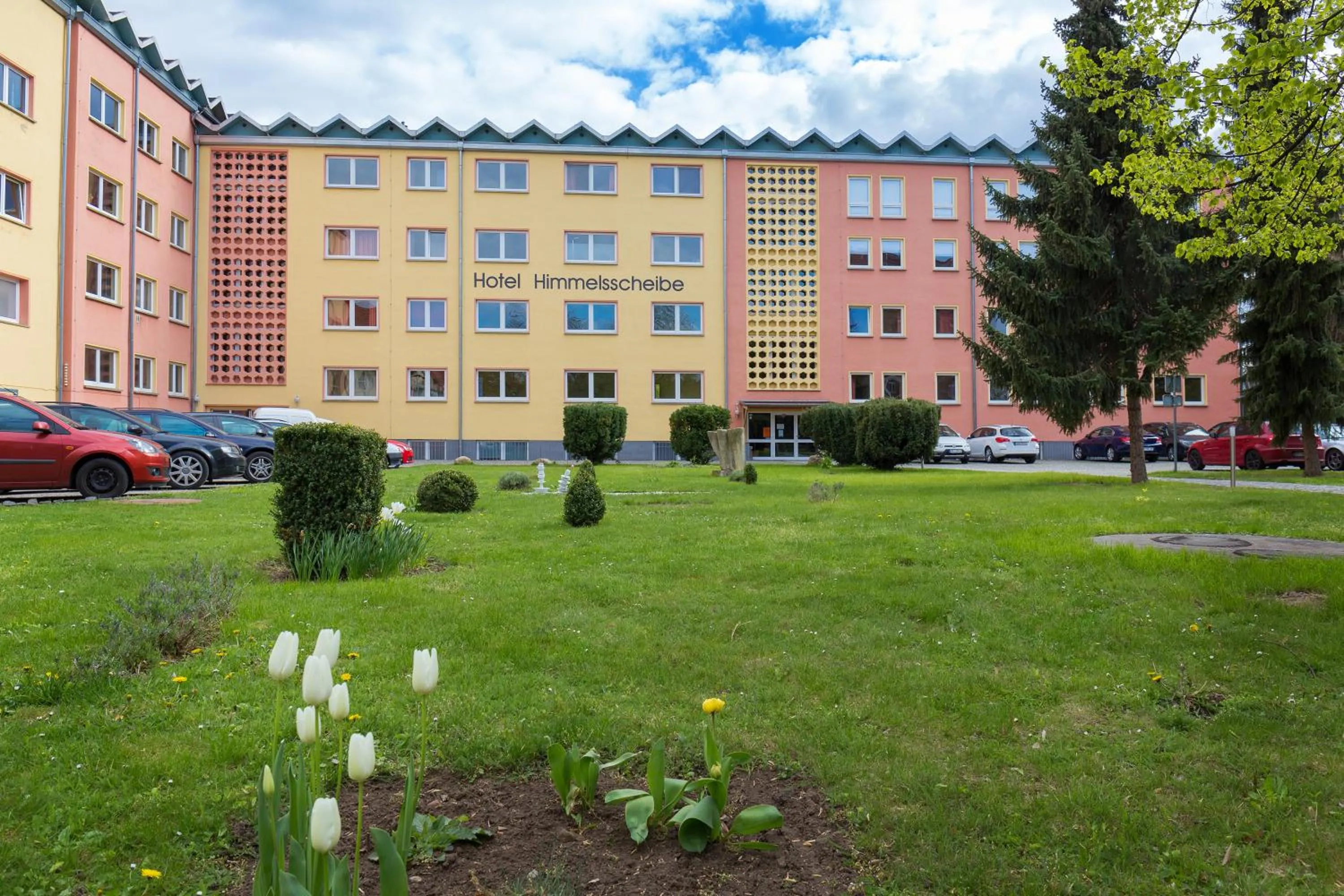 Property building in Hotel Schloss Nebra