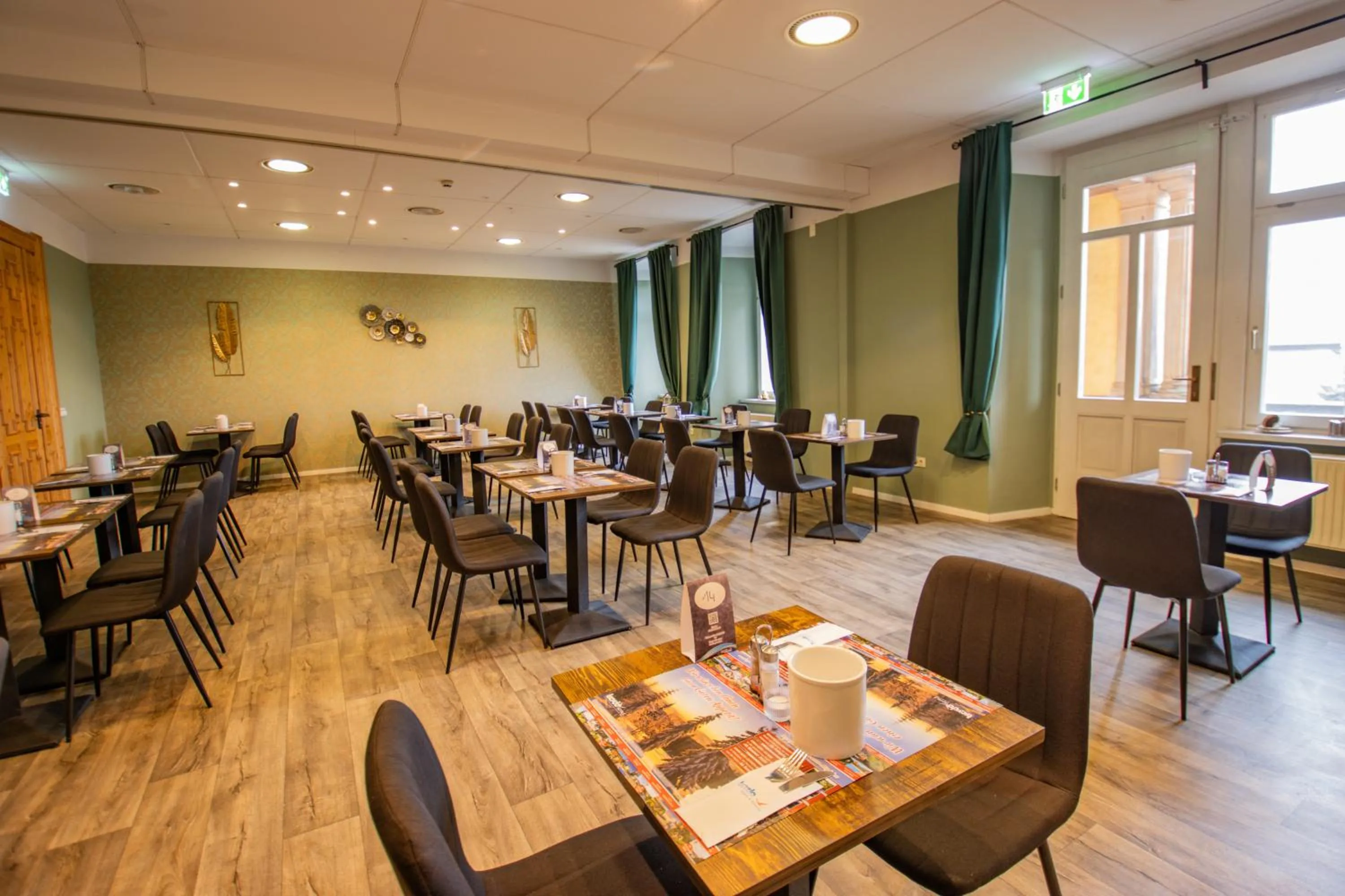 Restaurant/places to eat in Hotel Schloss Nebra