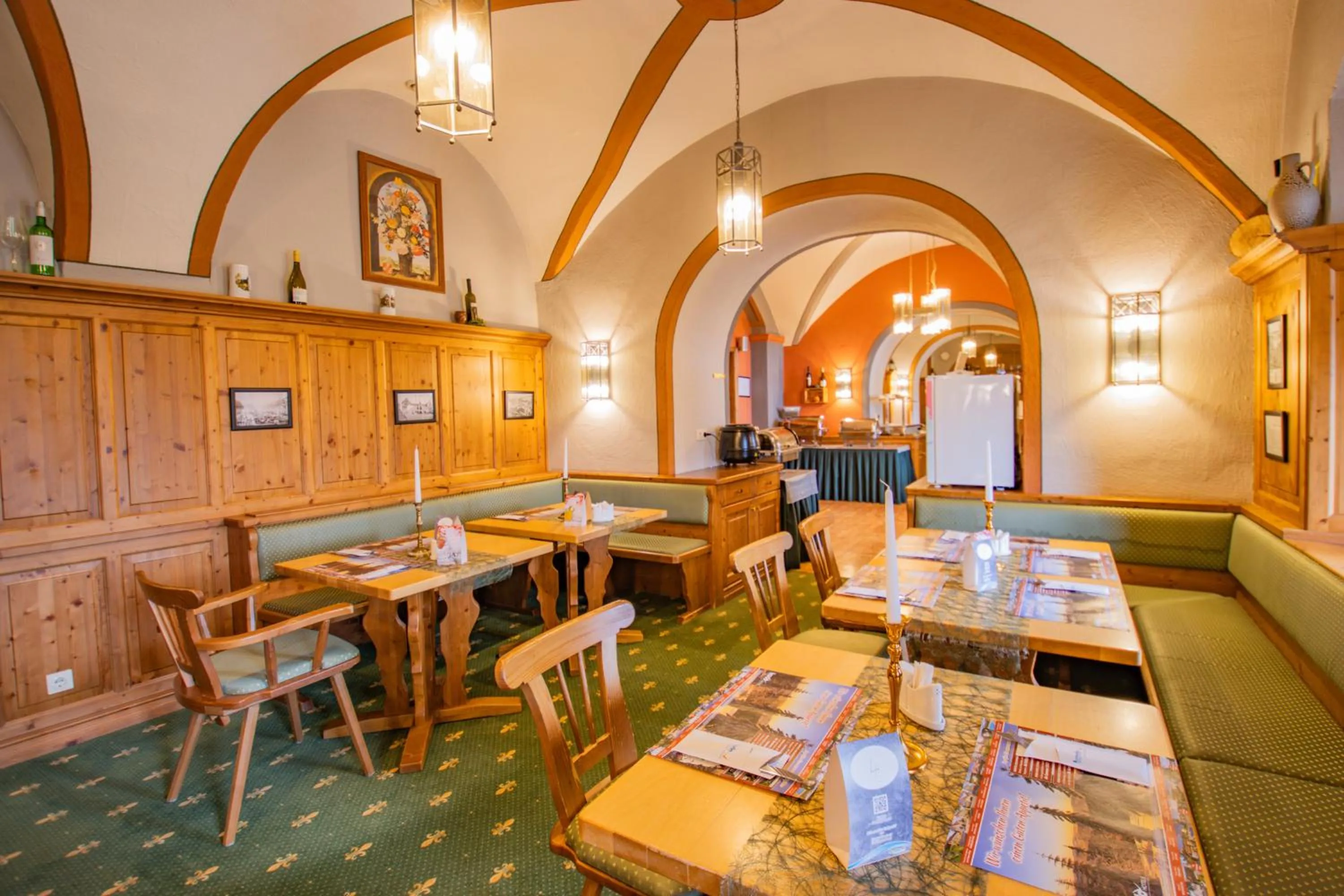 Restaurant/places to eat in Hotel Schloss Nebra