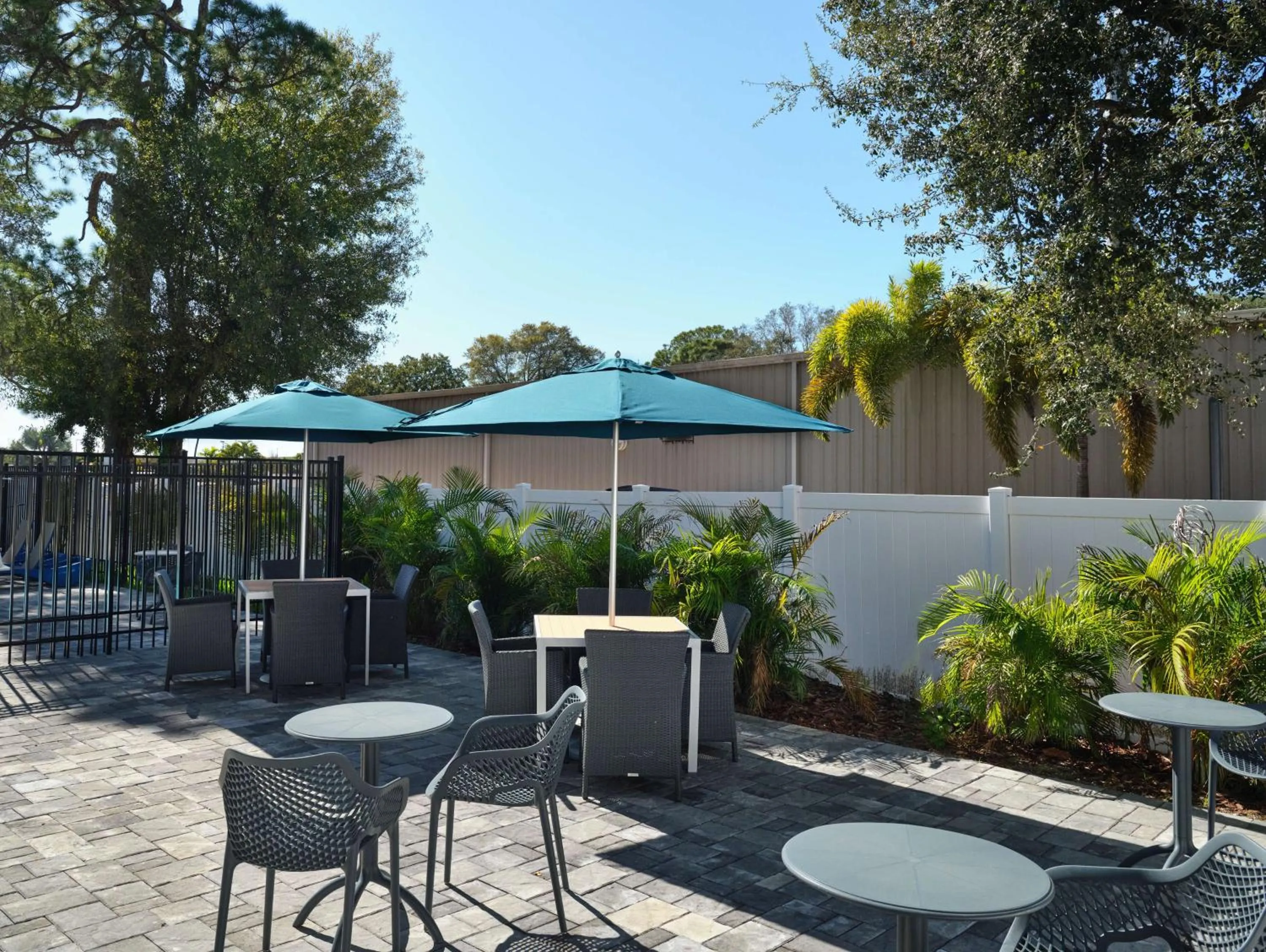 Patio in Hampton Inn Pinellas Park St Petersburg, Fl