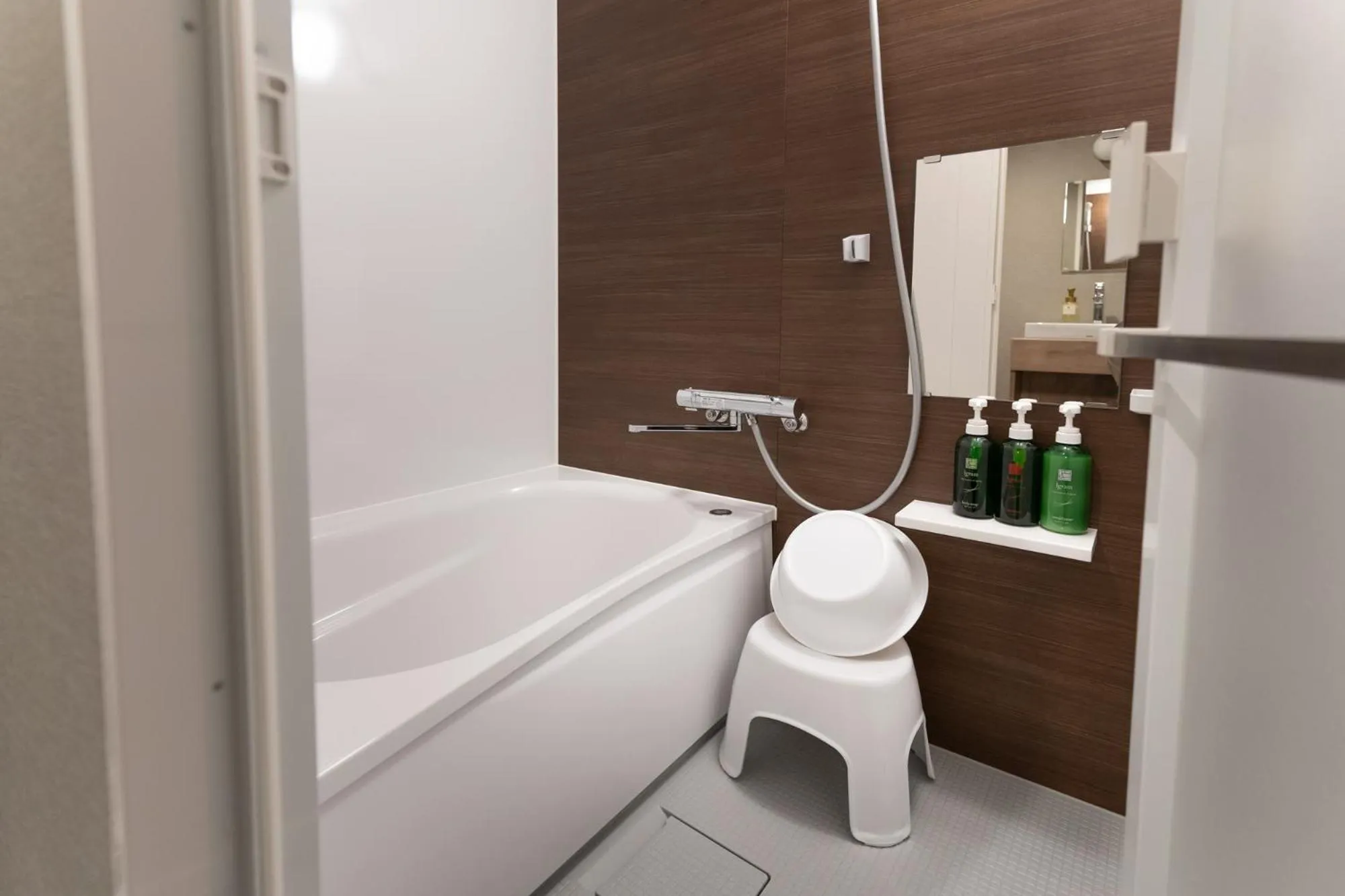 Shower in BON Kyoto Kiyomizu