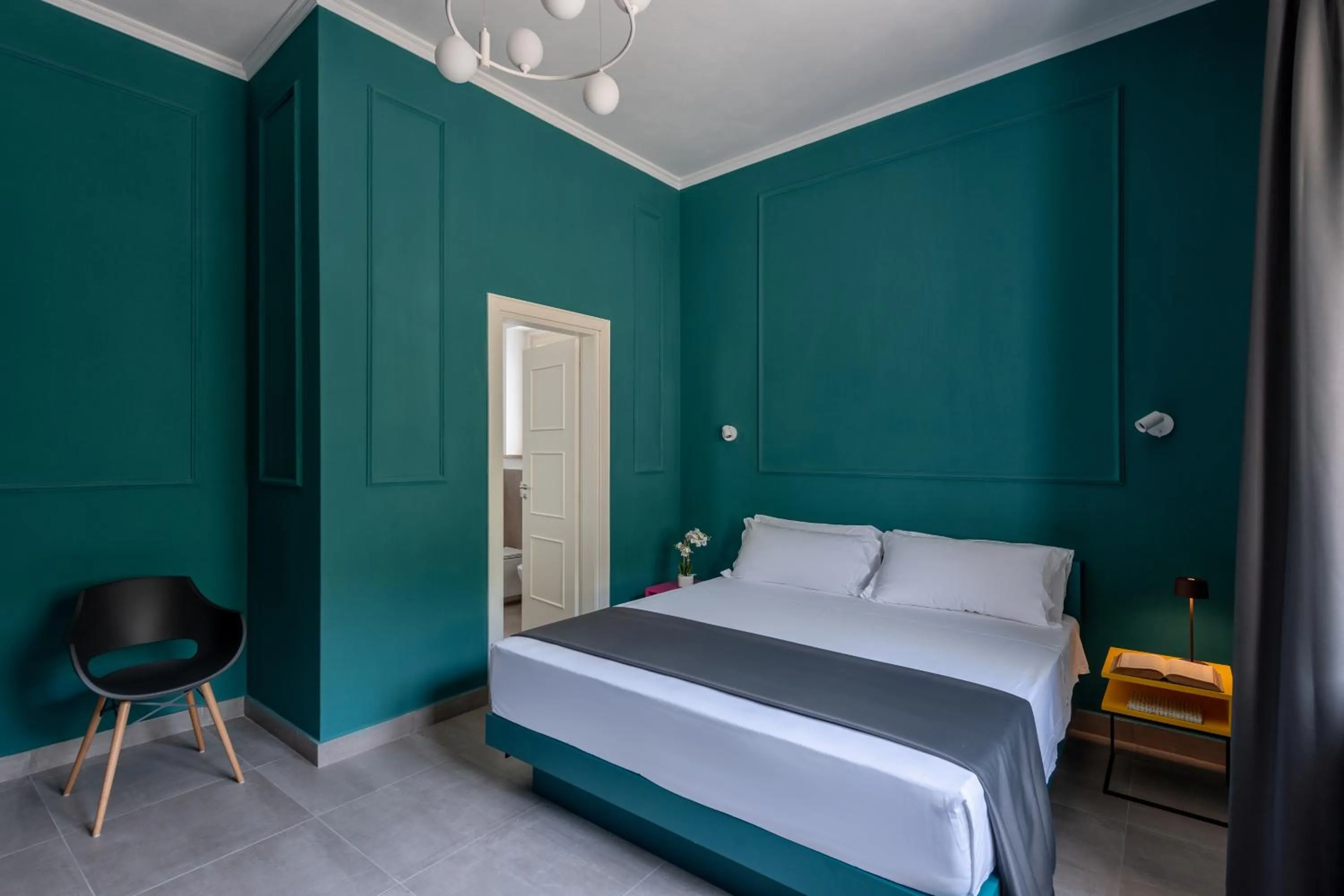 Bedroom, Bed in B&B Fiore di Cappero by Calabria Stay