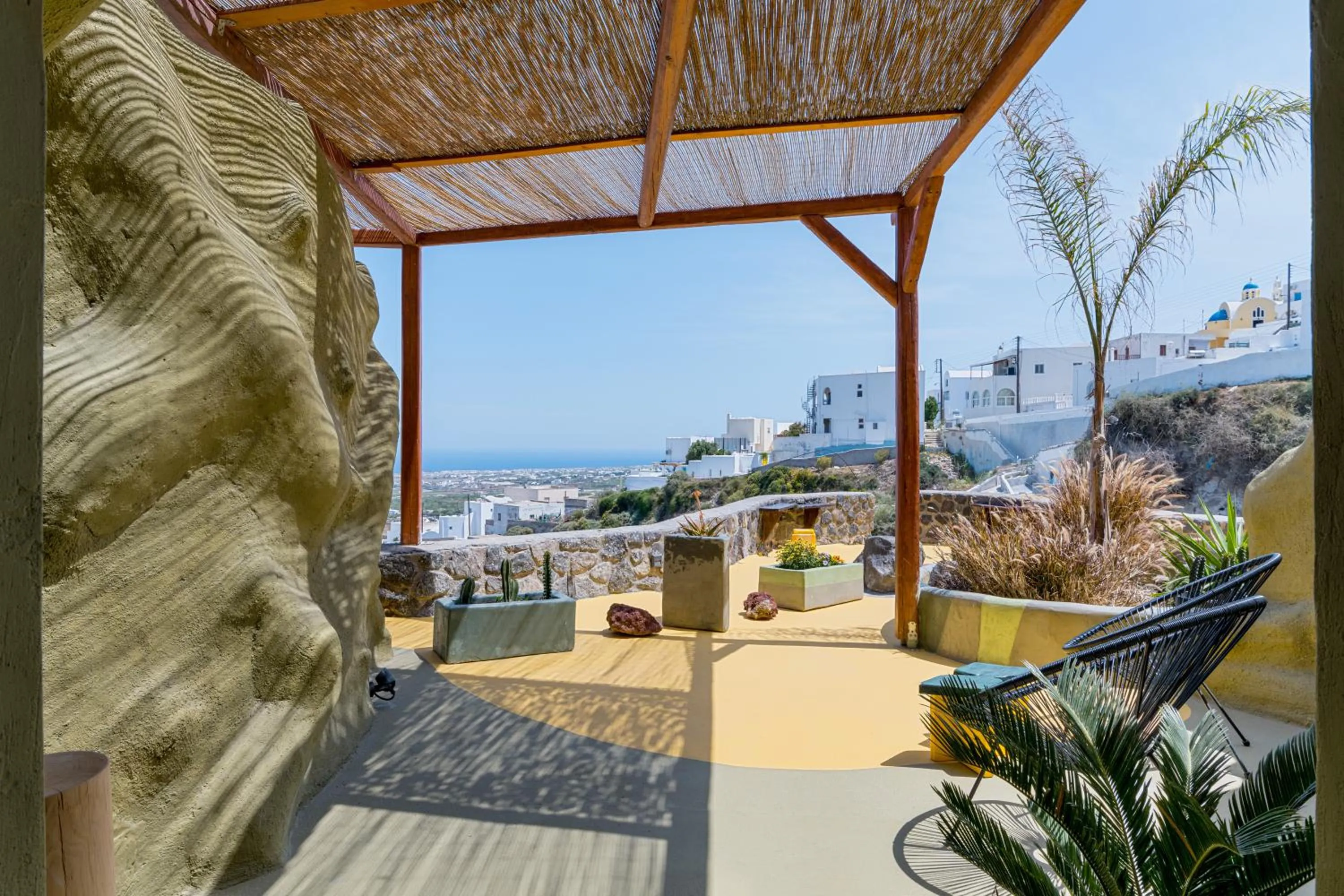 Patio in Canyon Santorini