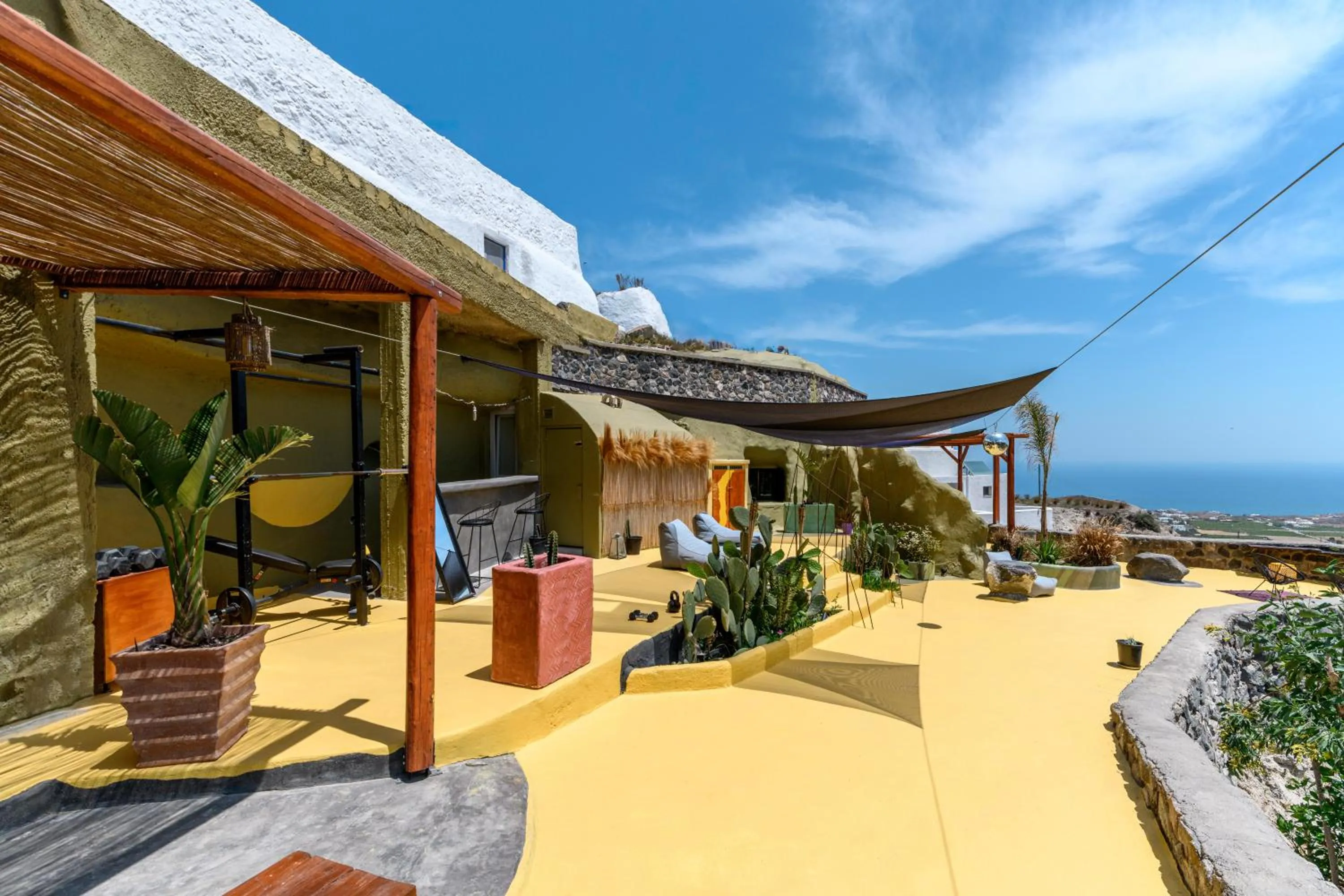 Patio in Canyon Santorini