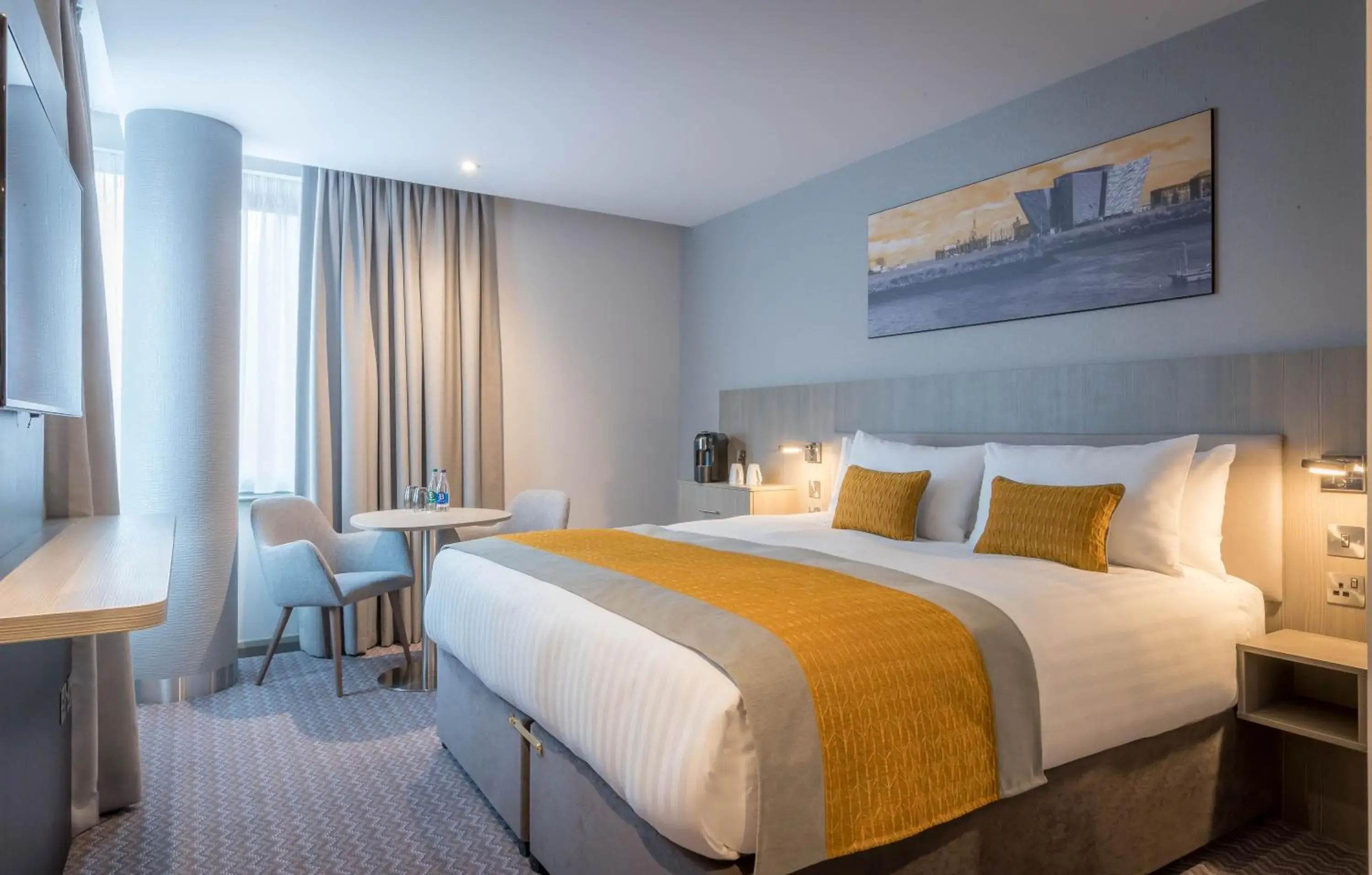 air conditioner, Bed in The Samuel Hotel, Dublin City Centre air conditioner, Bed in The Samuel Hotel, Dublin City Centre