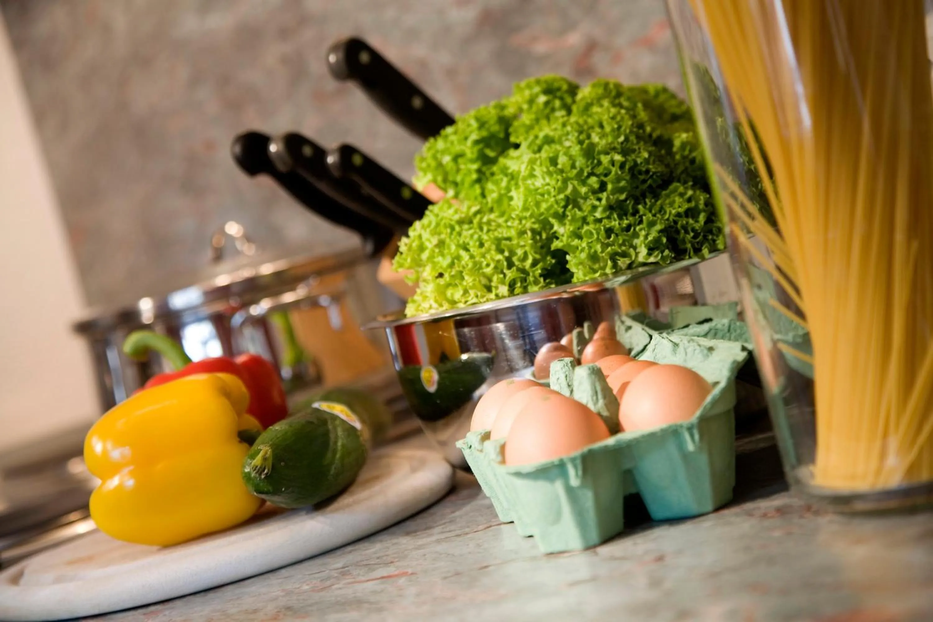 Kitchen or kitchenette in Hotel-Garni Jakober - B&B und Appartements