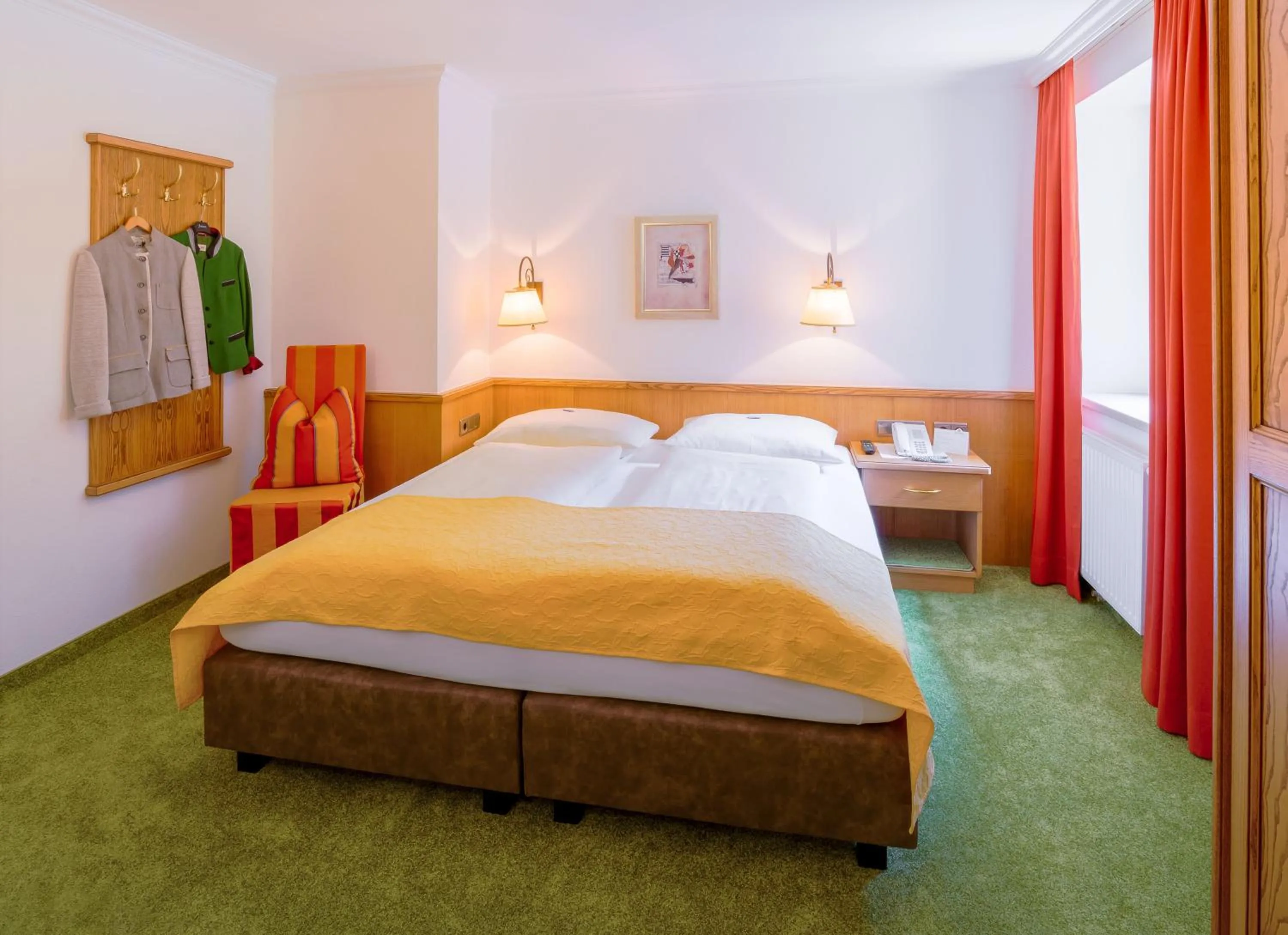 Bedroom, Bed in Hotel-Garni Jakober - B&B und Appartements
