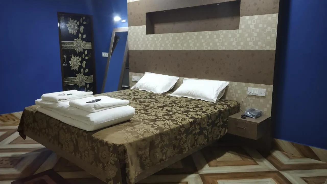 Photo of the whole room, Bed in HOTEL SHREESH (NEIL)