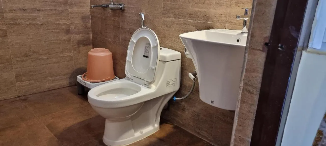 Bathroom in HOTEL SHREESH (NEIL)