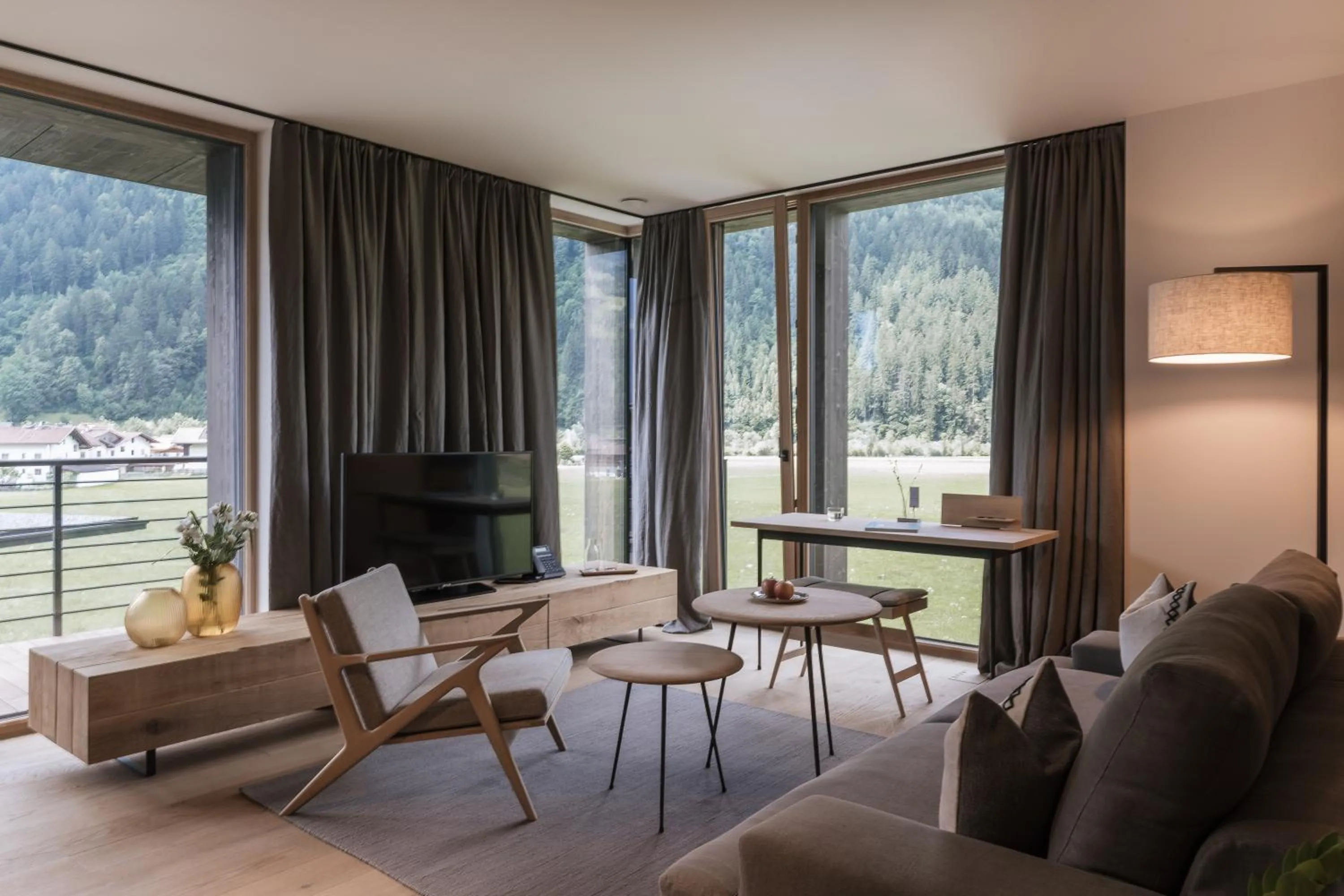 Living room in zelloon boutique hotel