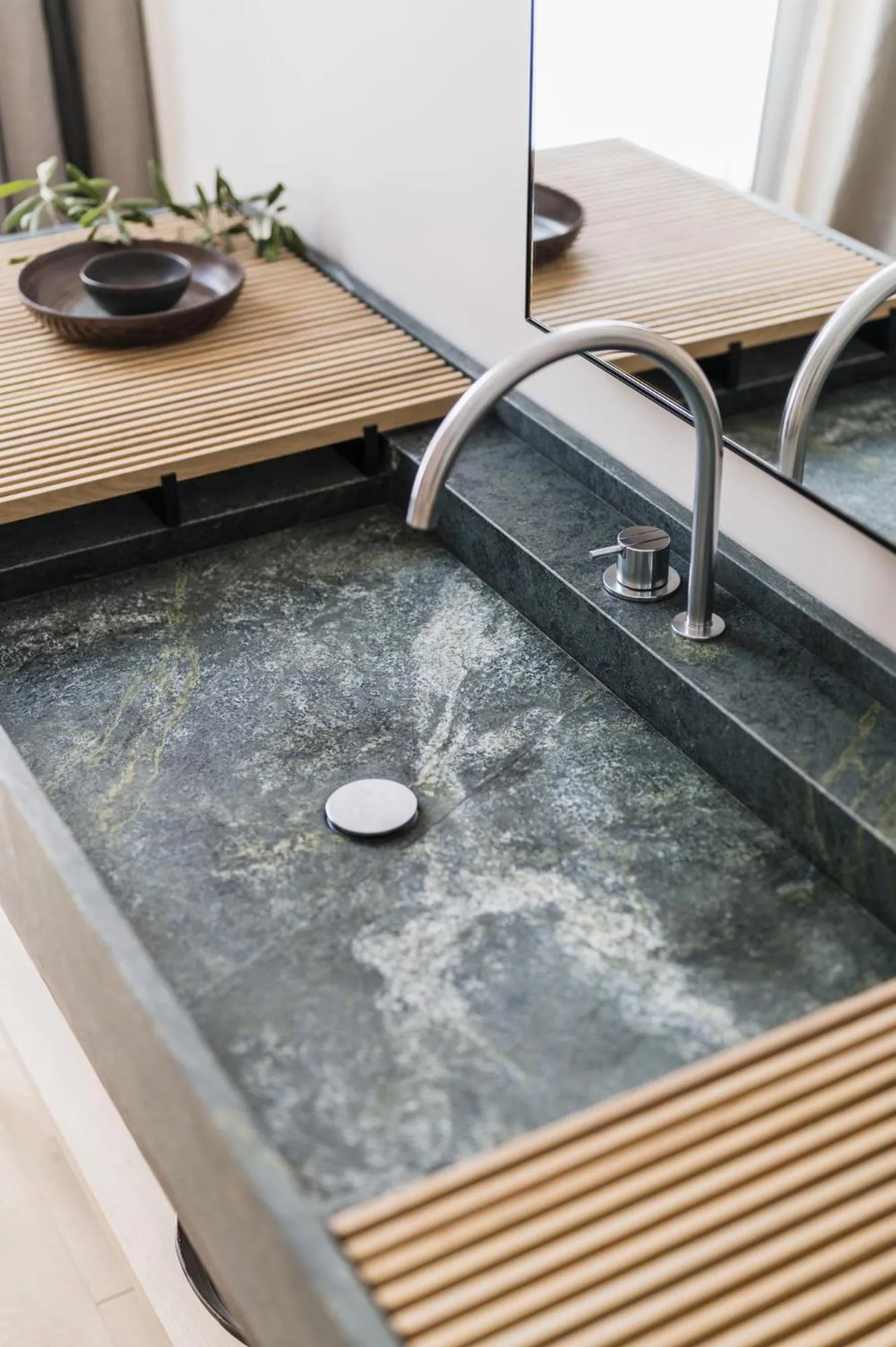 Bathroom in zelloon boutique hotel