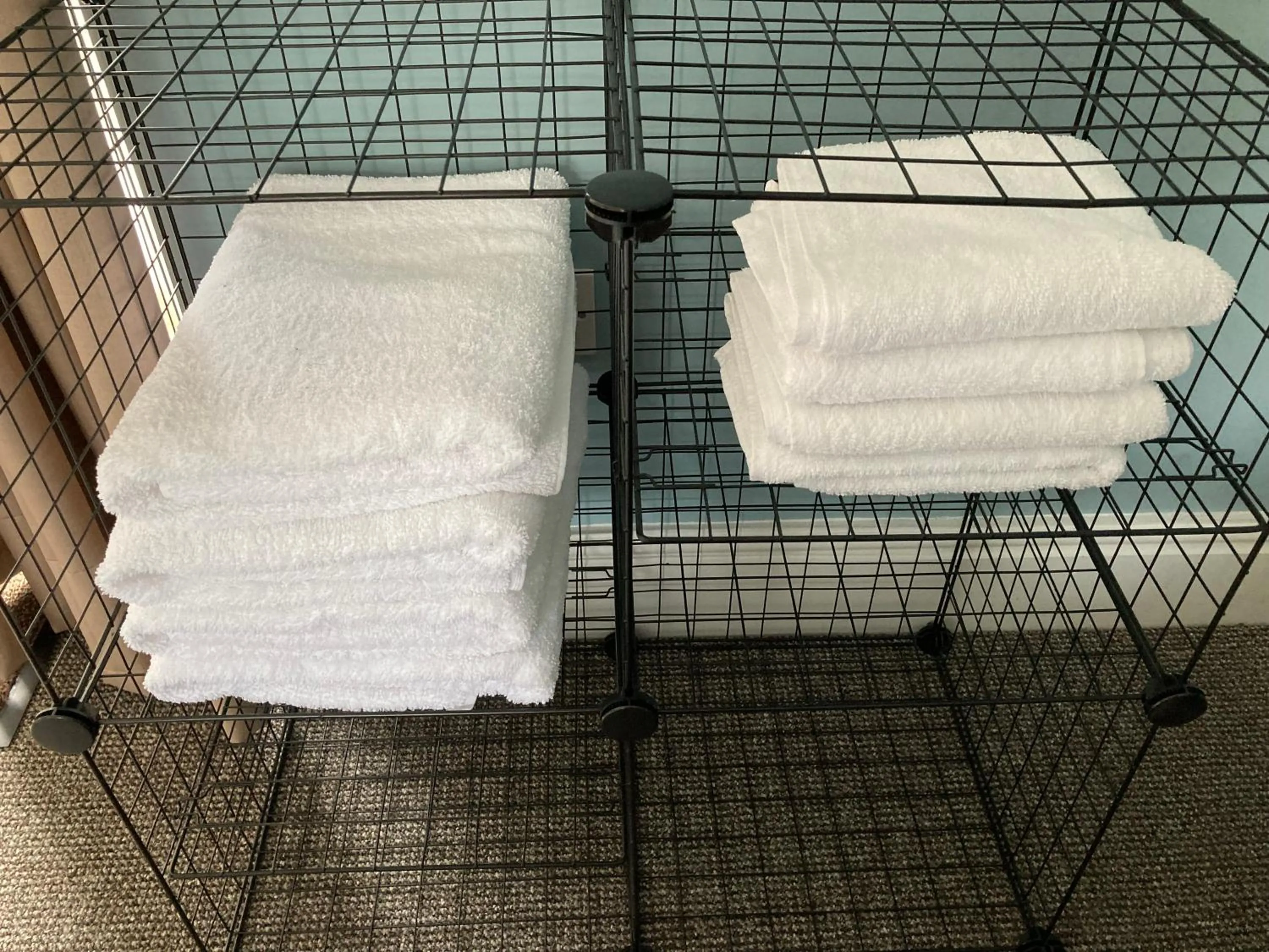 Homewood Airbnb, Combe Martin, Devon - 300m to the Beach!